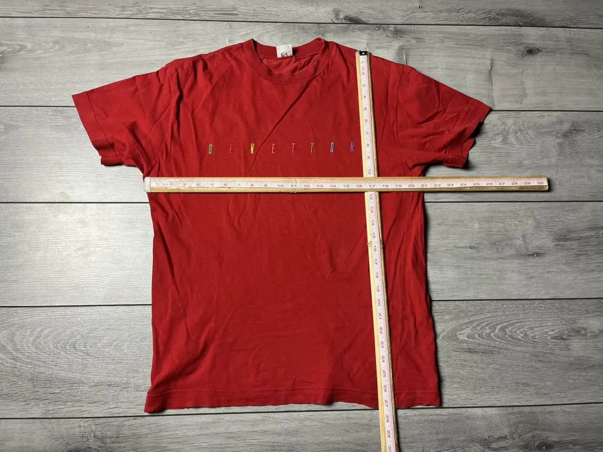 Benetton Benetton Tshirt rainbow logo size Medium Size US M / EU 48-50 / 2 - 6 Thumbnail