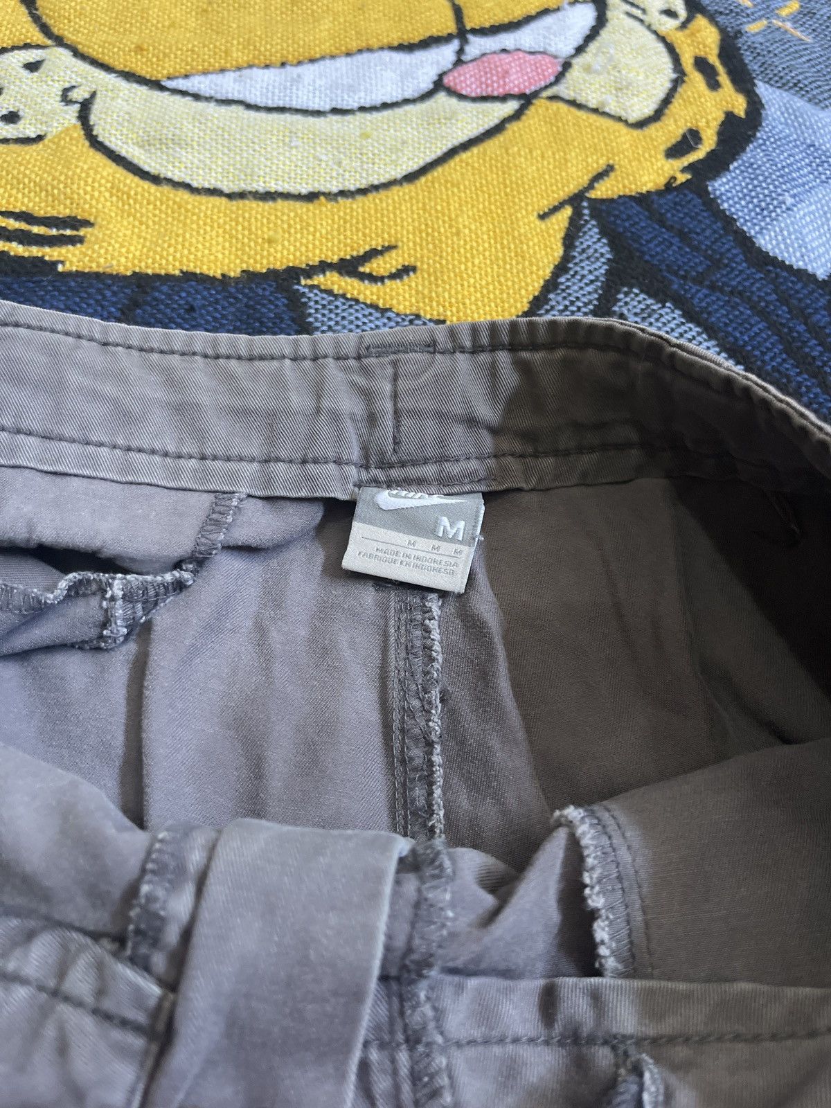 Nike Vintage Y2K Baggy Nike Cargo Shorts Size US 33 - 3 Thumbnail