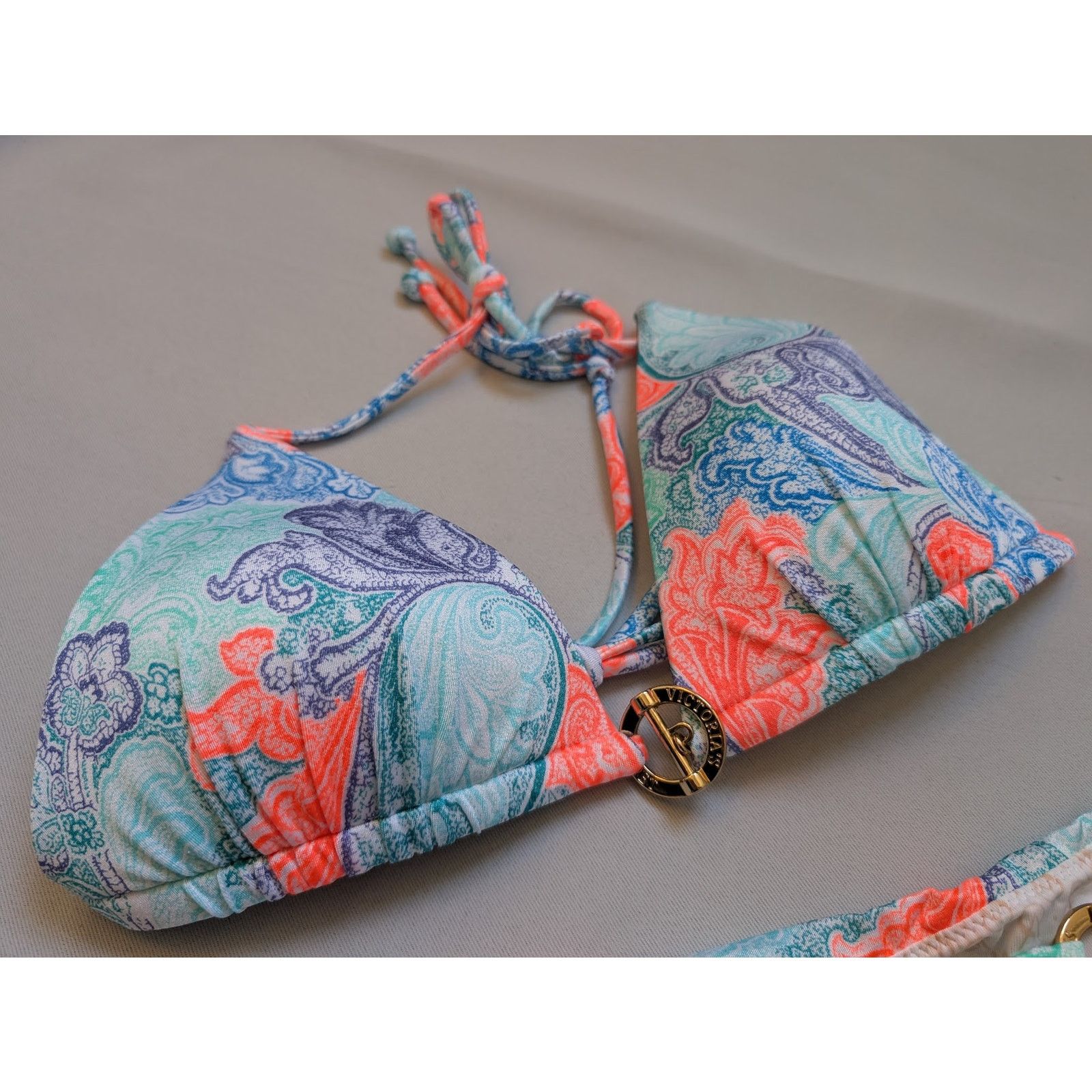 Victoria's Secret NWT Victoria’s Secret Bikini Set S Paisley Gold Trim Size S / US 4 / IT 40 - 3 Thumbnail