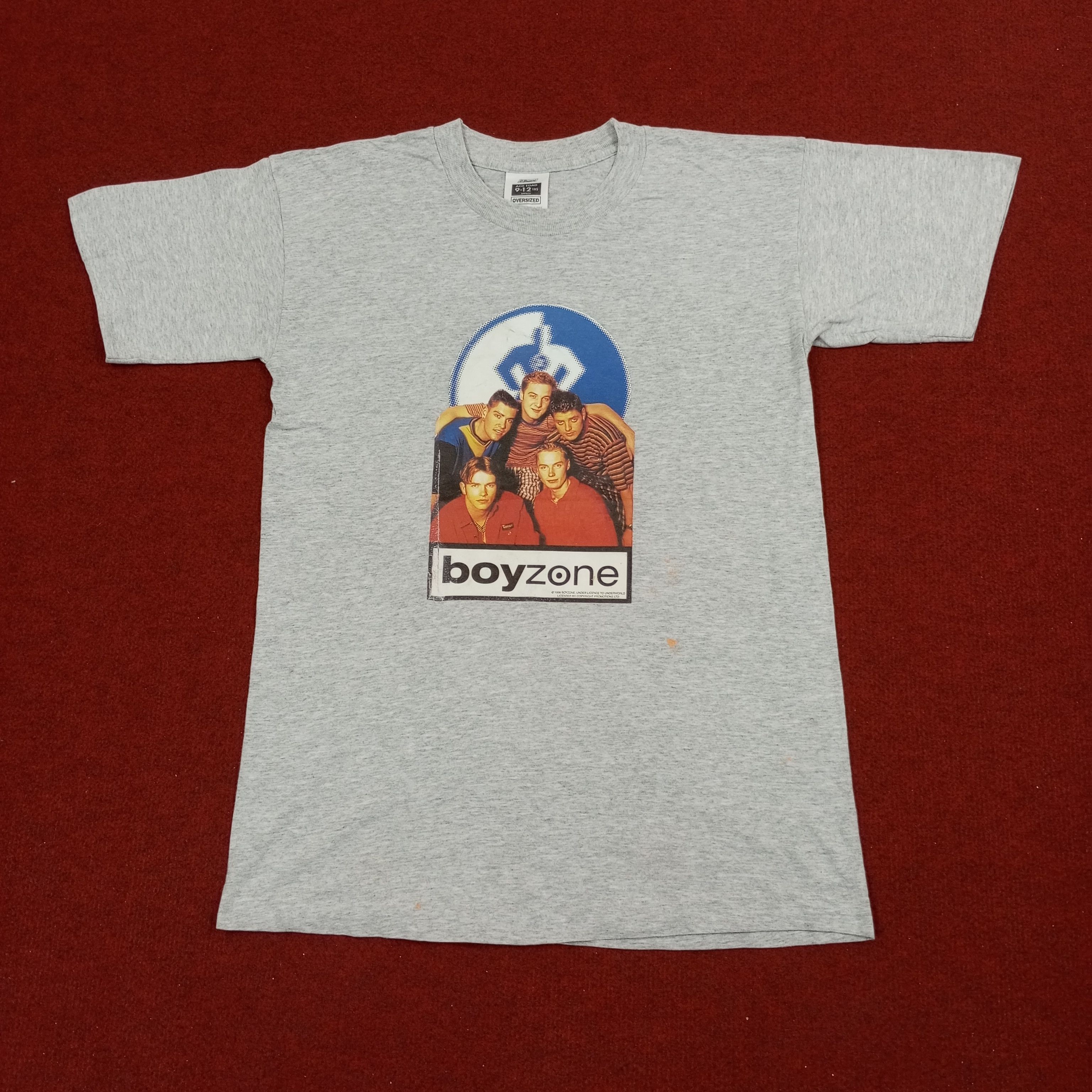 Band Tees × Vintage Boyzone Boys Band Phototees Style Vintage Tshirt Size US S / EU 44-46 / 1 - 1 Thumbnail
