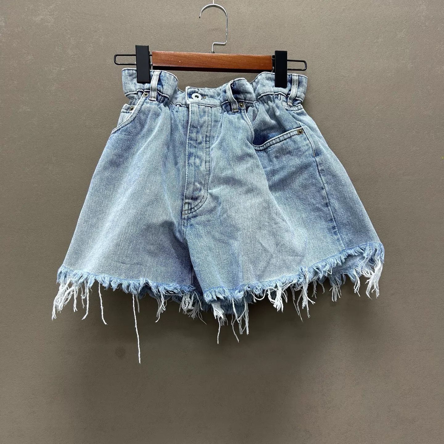 Miu Miu Miu Miu Blue Distressed Paperbag Waist Denim Short 27 Size 27" / US 4 / IT 40 - 1 Thumbnail