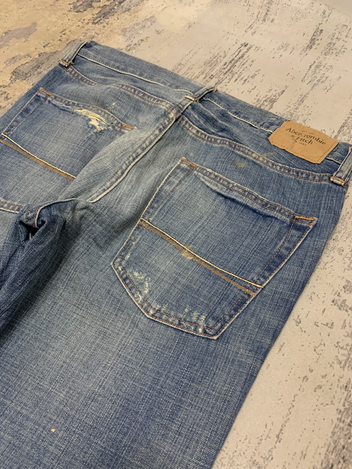 Abercrombie & Fitch Y2K Abercrombie Fitch Distressed Bootcut Flare Denim Jeans Size US 34 / EU 50 - 14 Thumbnail