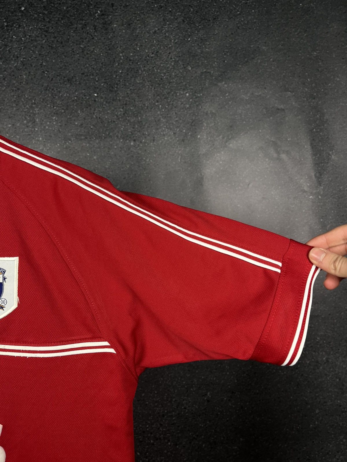 Vintage Cardiff city vintage 2001 2002 third soccer football jersey Size US S / EU 44-46 / 1 - 6 Thumbnail