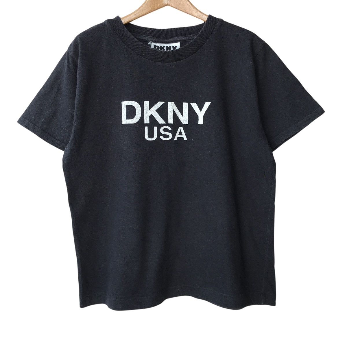 DKNY × Vintage Donna Karan New York DKNY Vintage 90s USA Girls Tee Size ONE SIZE - 1 Thumbnail
