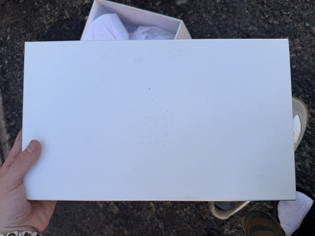 Maison Margiela Maison Margiela White GAT Size US 8 / EU 41 - 7 Thumbnail