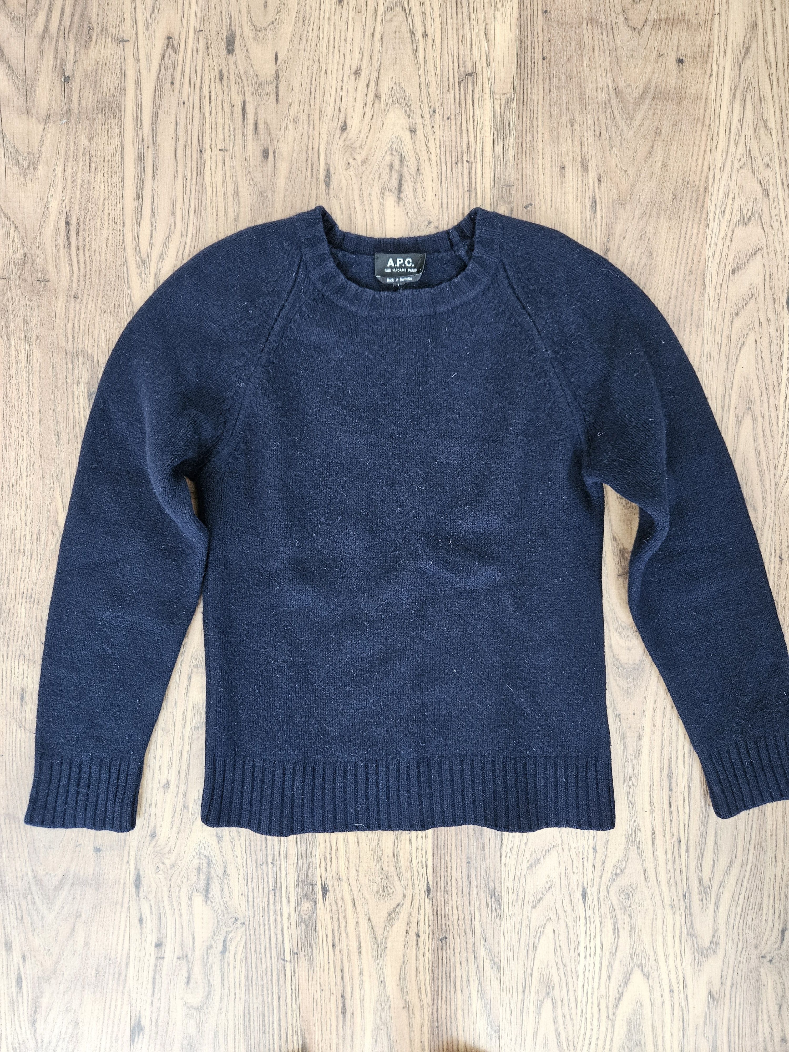 A.P.C. A.P.C navy sweater Size US S / EU 44-46 / 1 - 1 Thumbnail