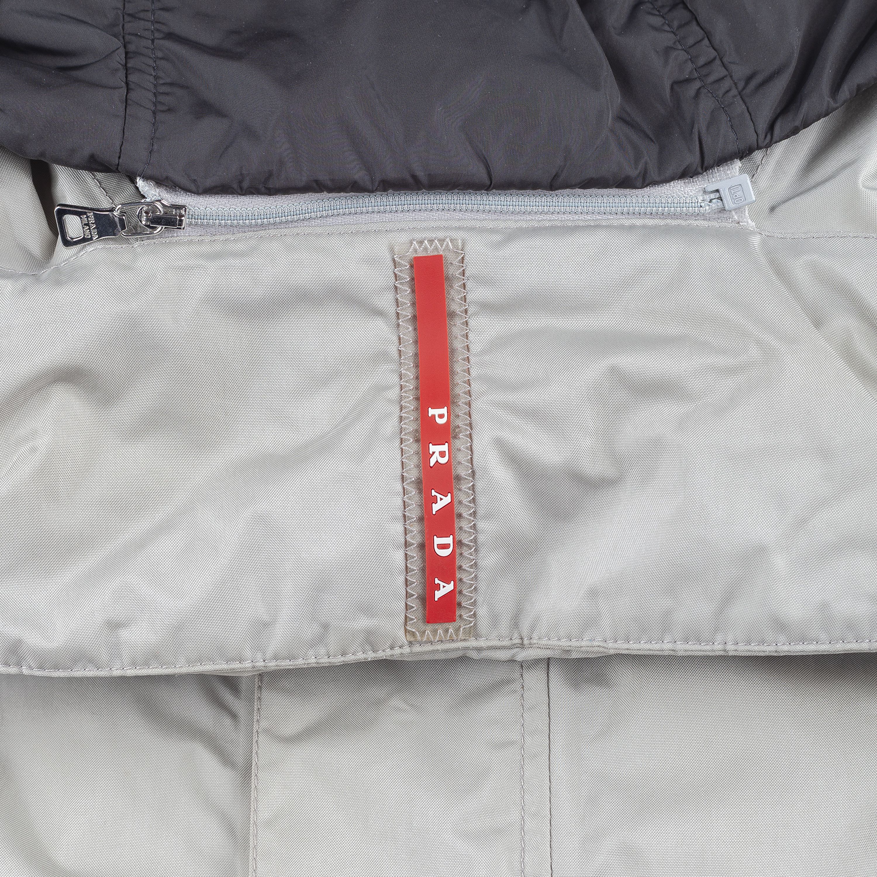 Prada Prada Sport Vintage Active Gray Waterproof Insulated Jacket Size US XL / EU 56 / 4 - 7 Thumbnail