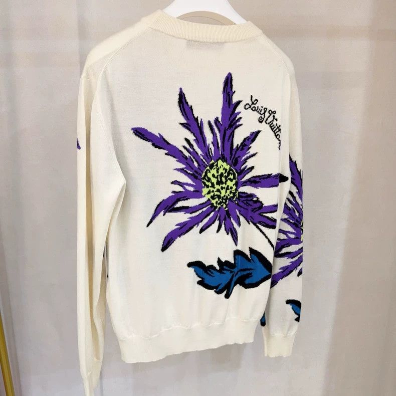 Louis Vuitton Louis Vuitton White Thistle Floral Pullover sweater Size US S / EU 44-46 / 1 - 2 Thumbnail