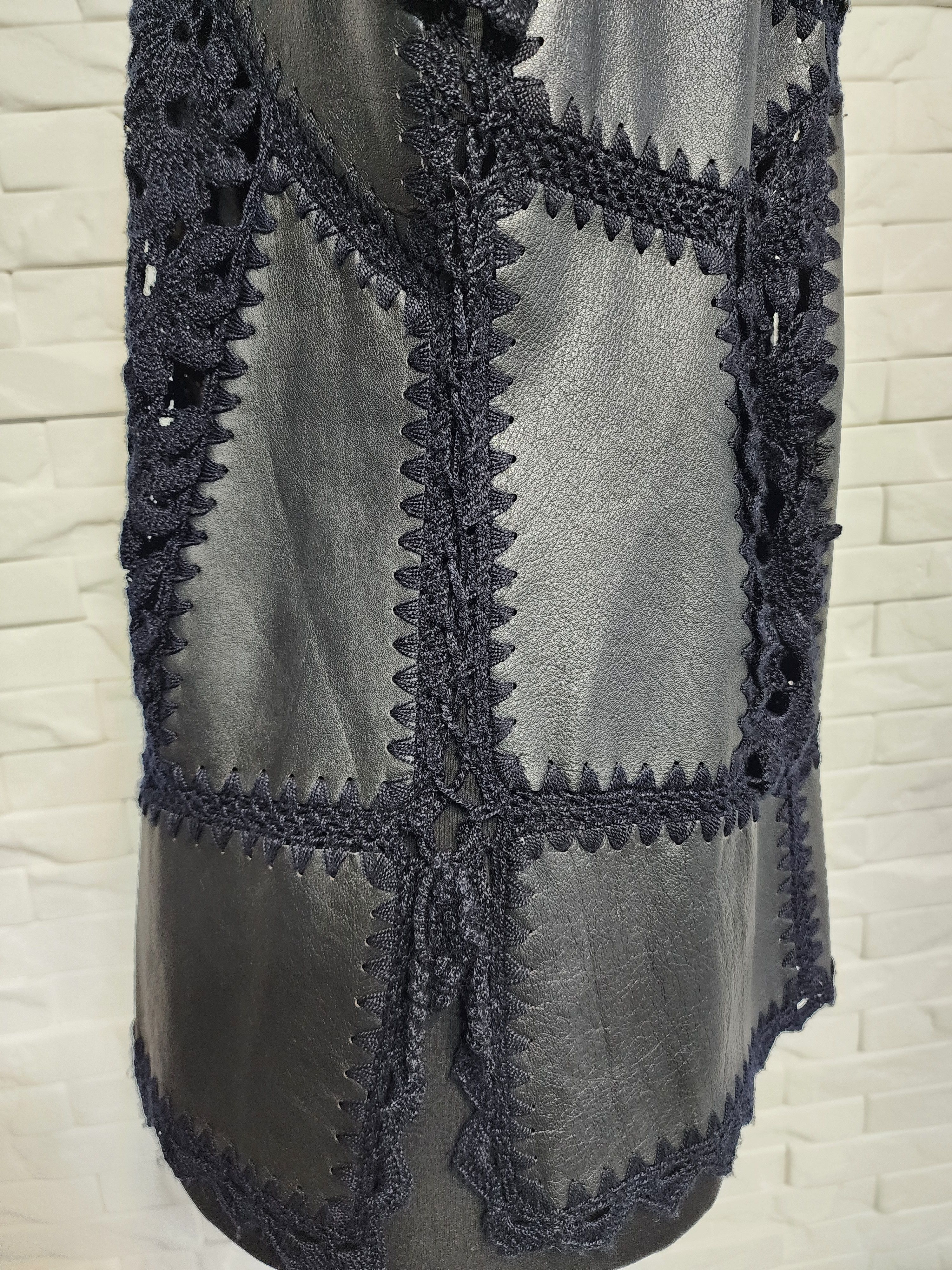 Handmade Black Leather Vest: Button-Up Lightweight Women's Vest Size XL / US 12-14 / IT 48-50 - 6 Thumbnail