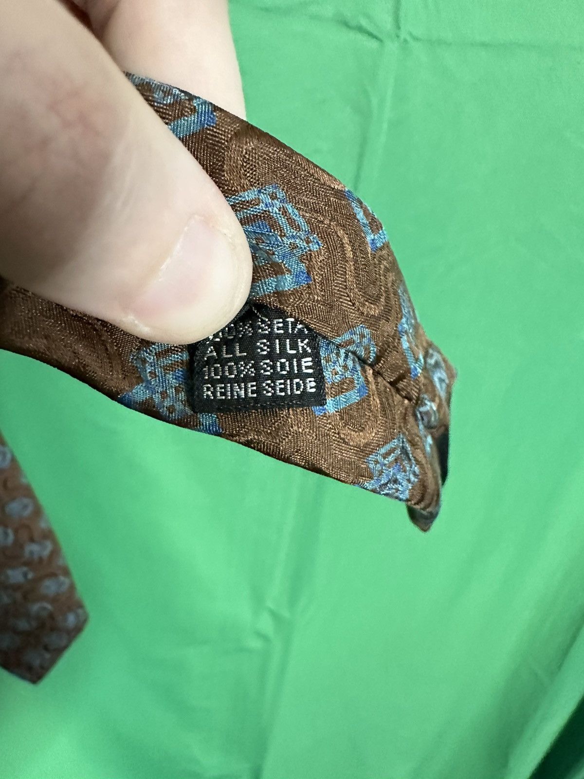Rubinacci Pure silk liquid gloss effect men’s neck tie Italy Size ONE SIZE - 7 Thumbnail