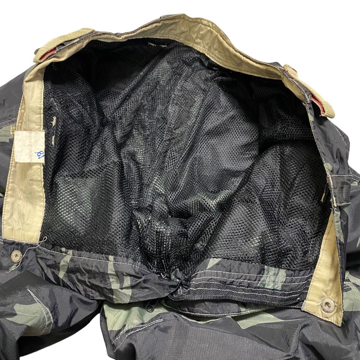 Vintage Vintage Y2K HOBO DENIM Nylon Camo Cargo Track Pants Size US 34 / EU 50 - 18 Thumbnail