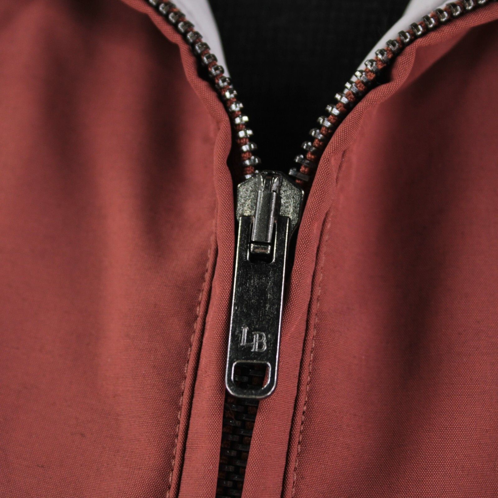 Luciano Barbera Luciano Barbera Vest Size M US In Red Wool Blend Size US M / EU 48-50 / 2 - 2 Thumbnail