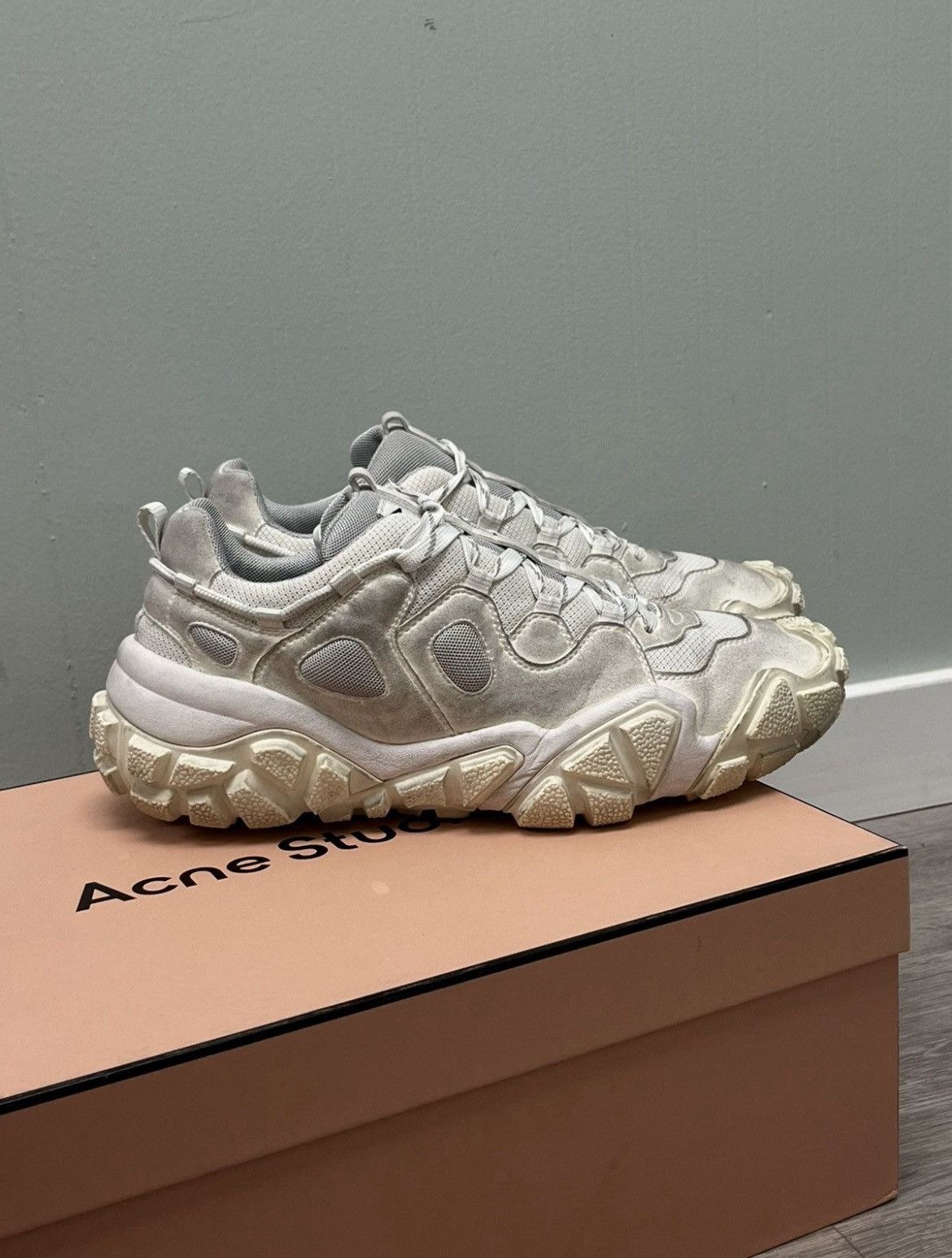 Acne Studios Boltzer M sneaker. Size 43 Size US 10 / EU 43 - 11 Thumbnail