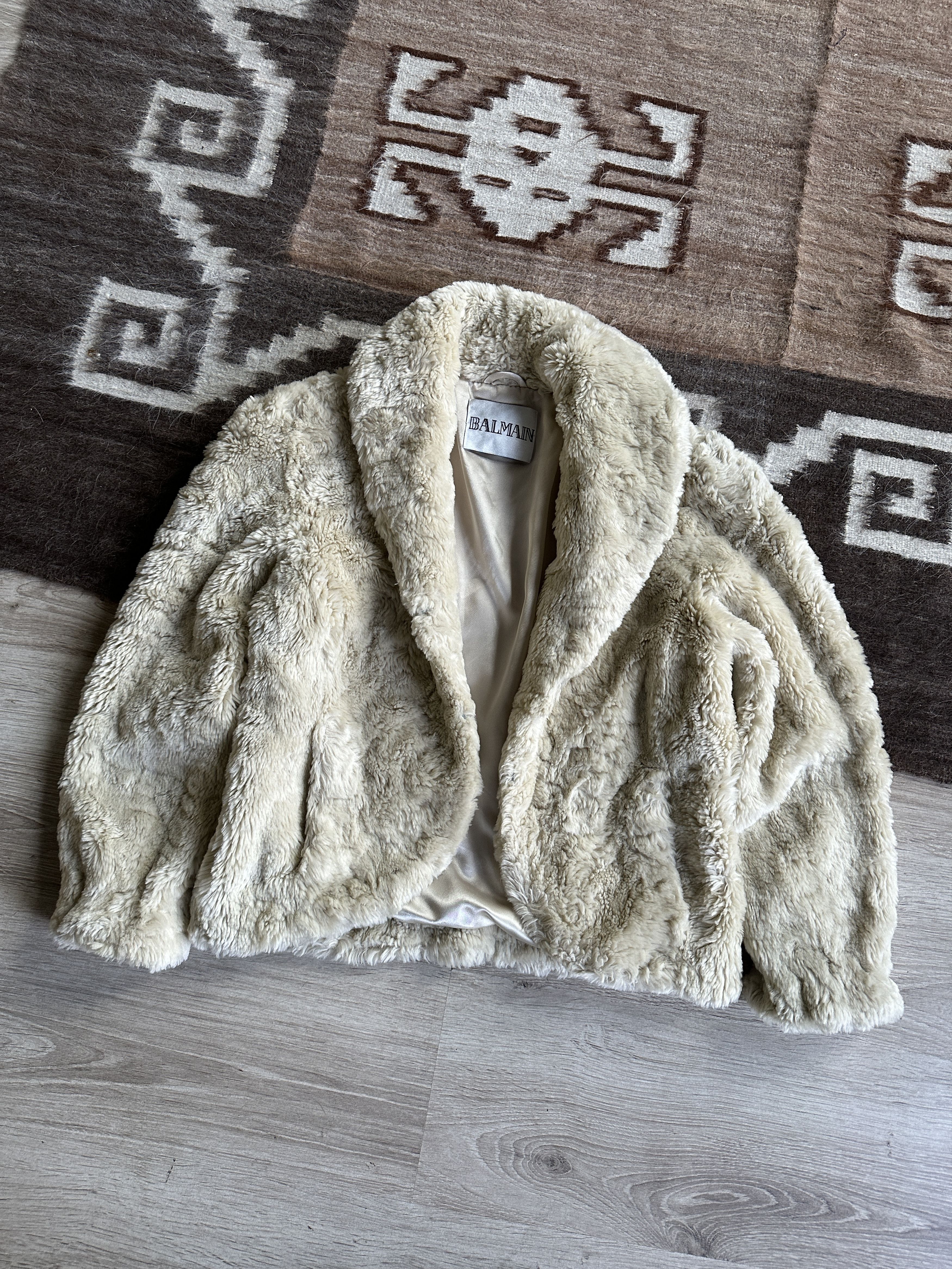 Balmain Balmain Vintage y2k Faux Fur Cropped Coat 7900AC Size S / US 4 / IT 40 - 1 Thumbnail
