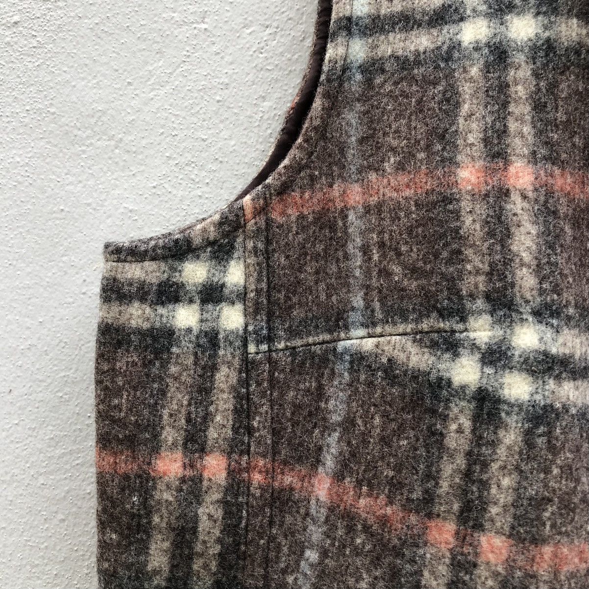 Burberry Burberry London Checked Novacheck Vest Wool Jacket Size M / US 6-8 / IT 42-44 - 7 Thumbnail