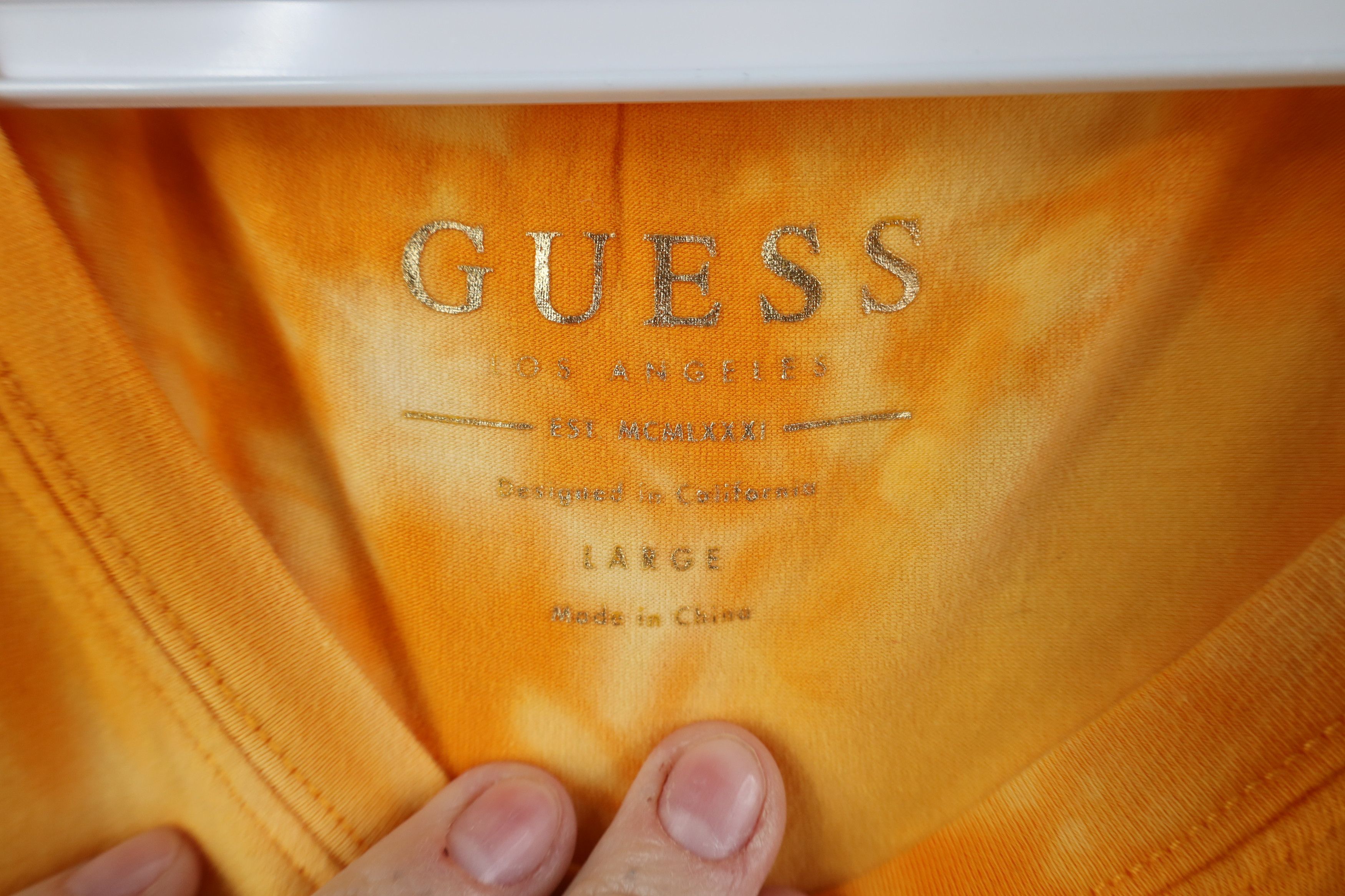 Guess Vintage Y2K Guess Metallic Sunset Acid Wash T-Shirt Size L / US 10 / IT 46 - 6 Thumbnail