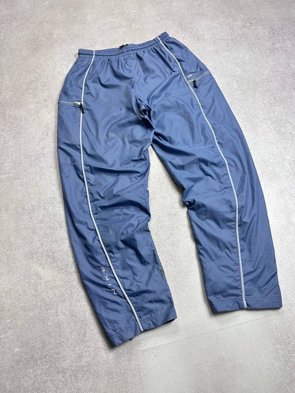 Nike Vintage Nike Swoosh Blue Nylon Track Pants Y2K L Size US 34 / EU 50 - 2 Thumbnail