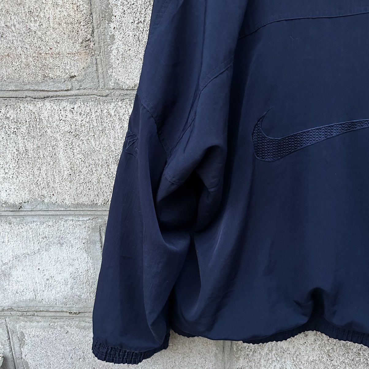 Nike Vintage Nike Zip Jacket Size L Dark Blue 00s USA Size US L / EU 52-54 / 3 - 3 Thumbnail