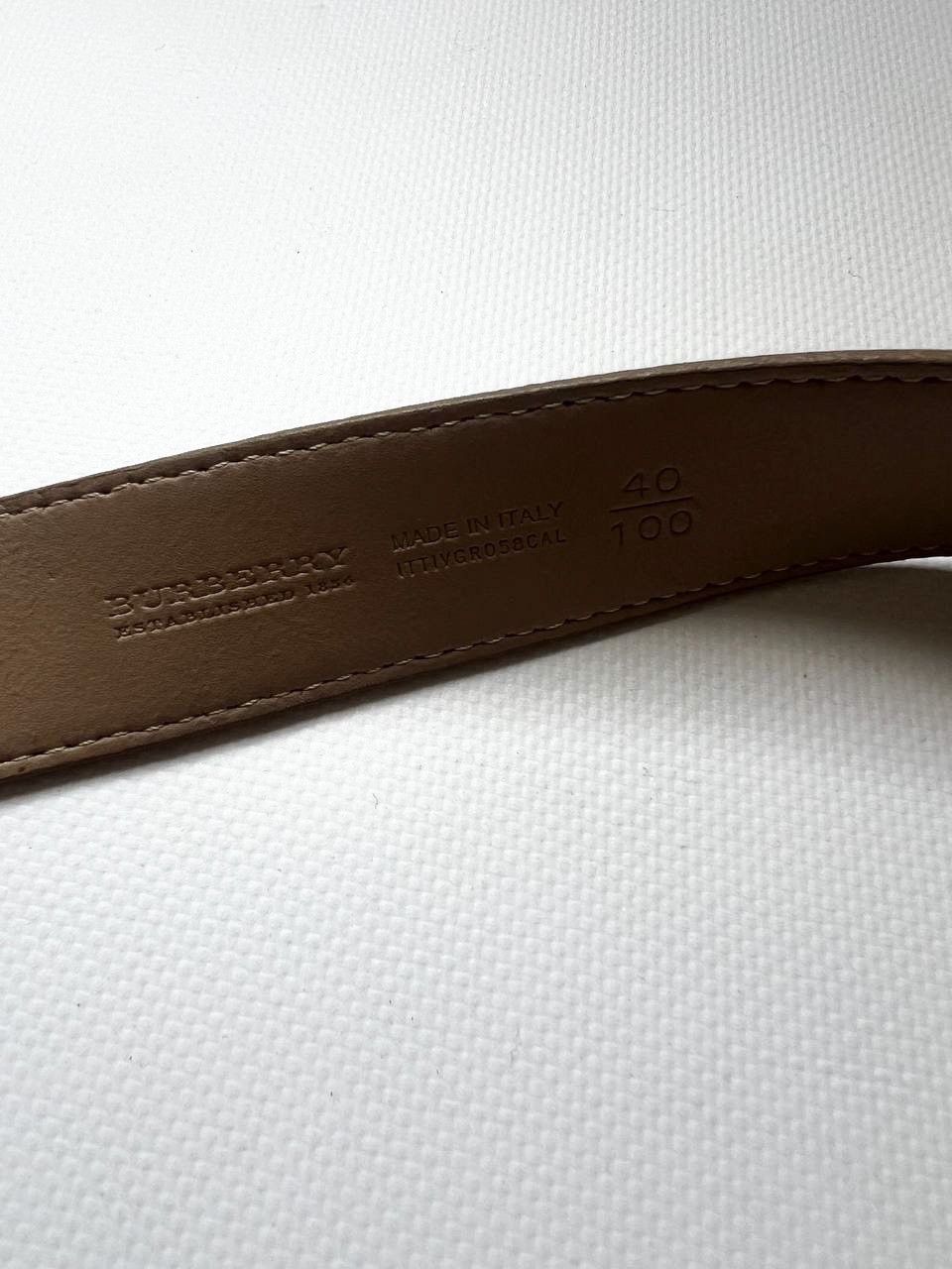 Burberry Vintage Burberry nova check buckle leather belt old money Size ONE SIZE - 8 Thumbnail