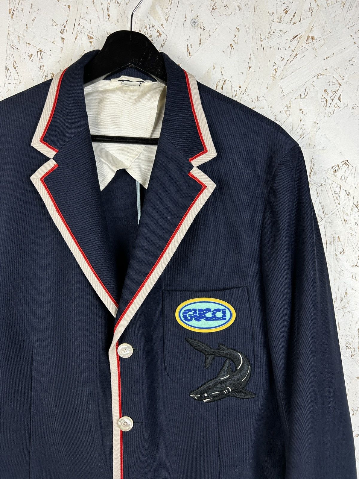Gucci Gucci Navy Shark And Gucci Logo Pool Patch Blazer Jacket 50 Size US M / EU 48-50 / 2 - 2 Thumbnail
