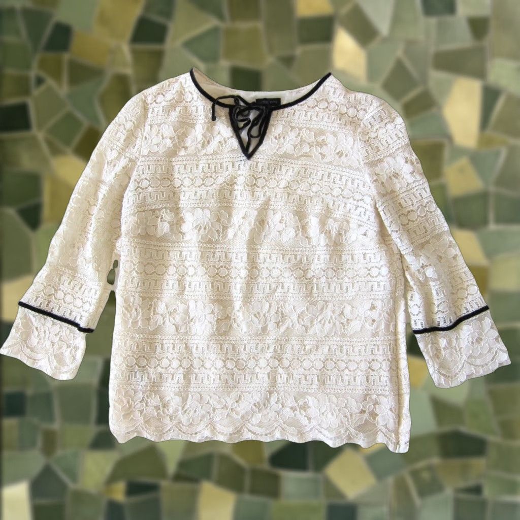 Talbots Talbots Ivory Lace Crochet Floral Black 3/4 Sleeve Tunic Blouse Small Women Peasant Style Shirt Size S / US 4 / IT 40 - 1 Thumbnail