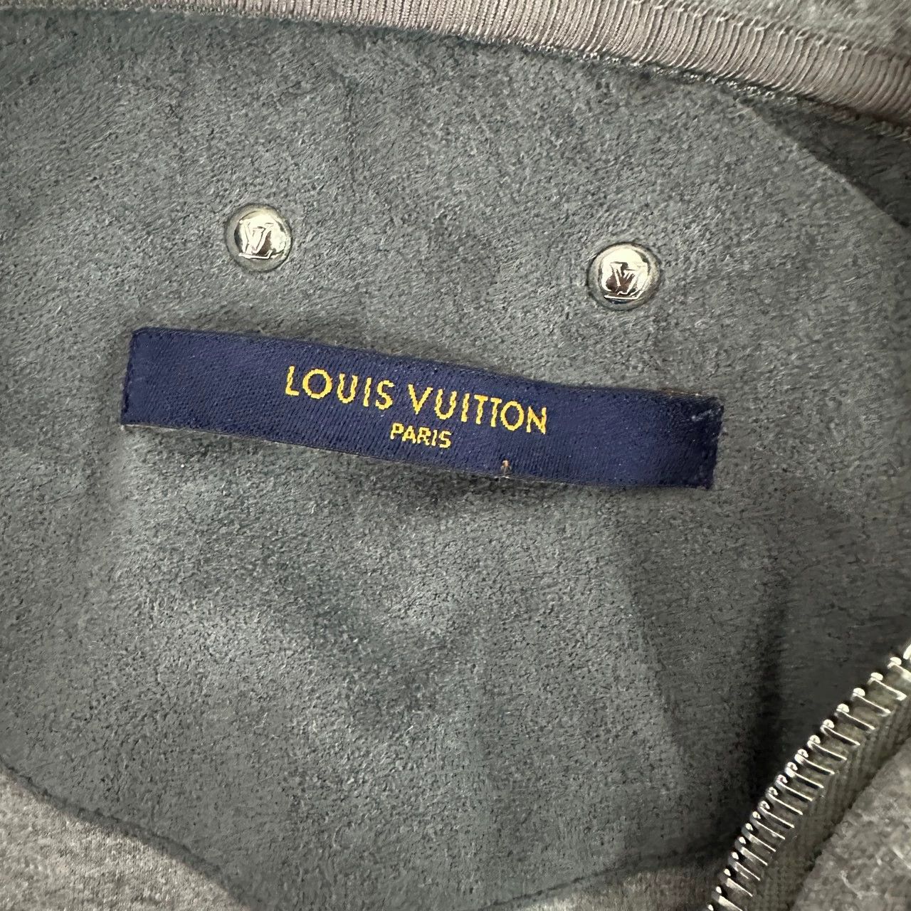 Louis Vuitton gray zip-up hooded jacket by louis vuitton Size US XXL / EU 58 / 5 - 4 Thumbnail