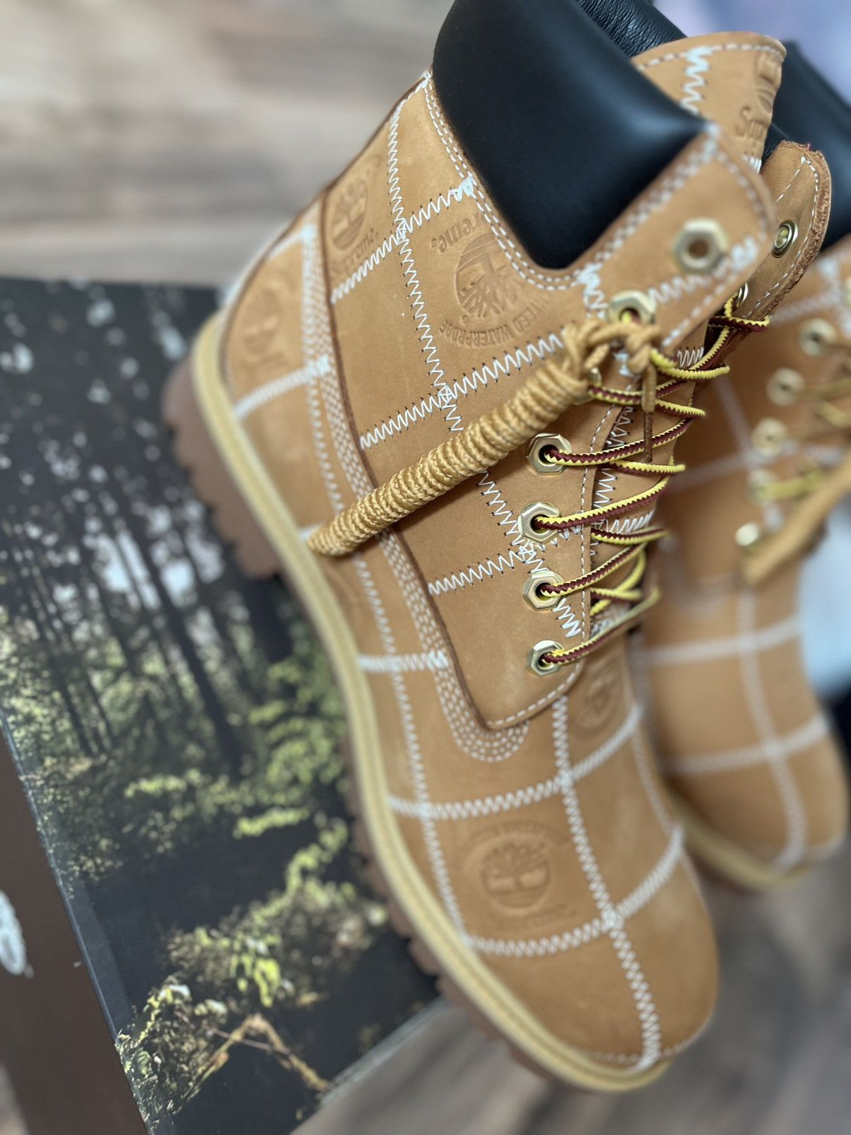 Supreme × Timberland Supreme Patchwork Timberland 6” Premium Waterproof Boot Size US 11 / EU 44 - 15 Thumbnail