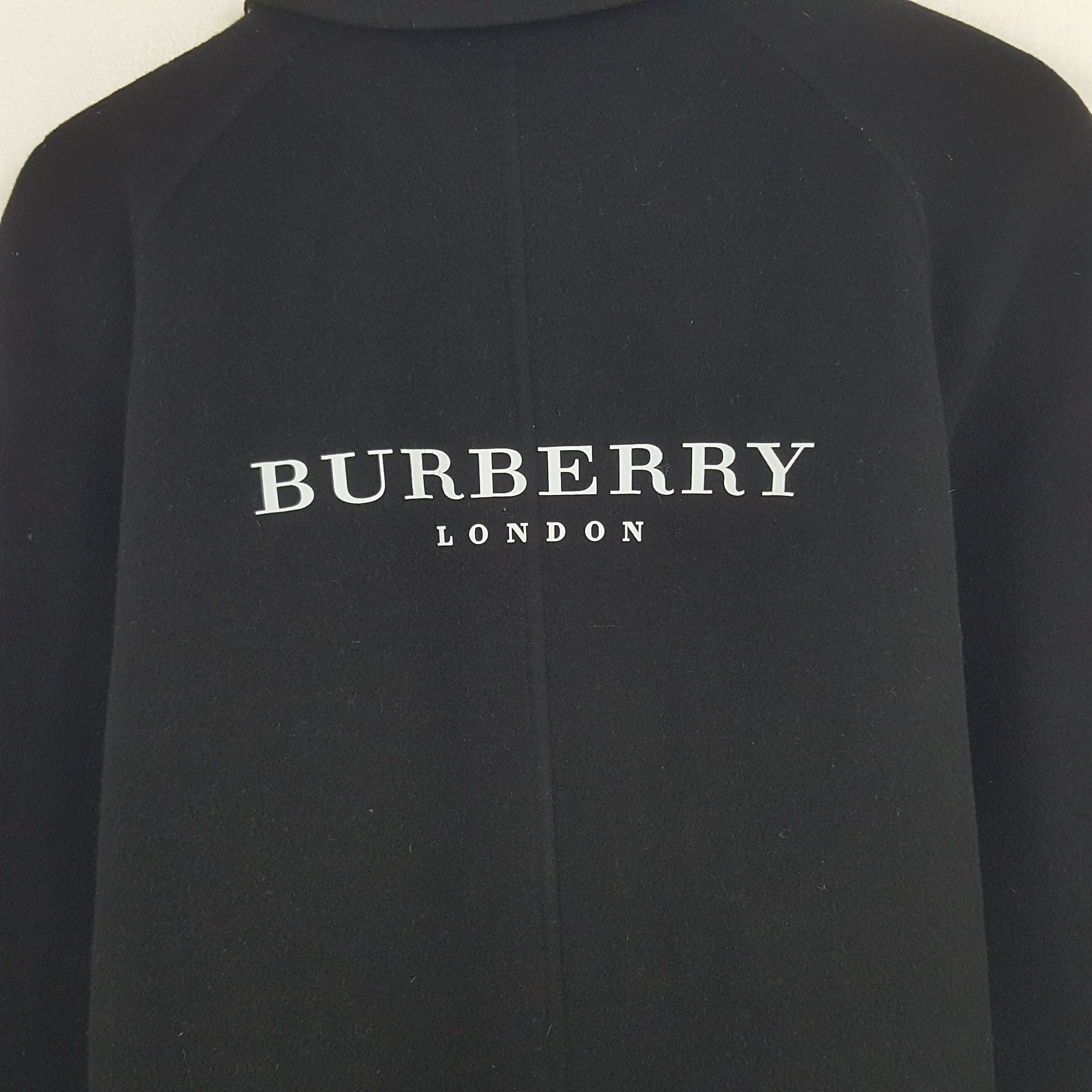 Burberry × Designer × Vintage Vintage Burberry London Custom Spell Out Wool Coat Jacket Size US M / EU 48-50 / 2 - 2 Thumbnail