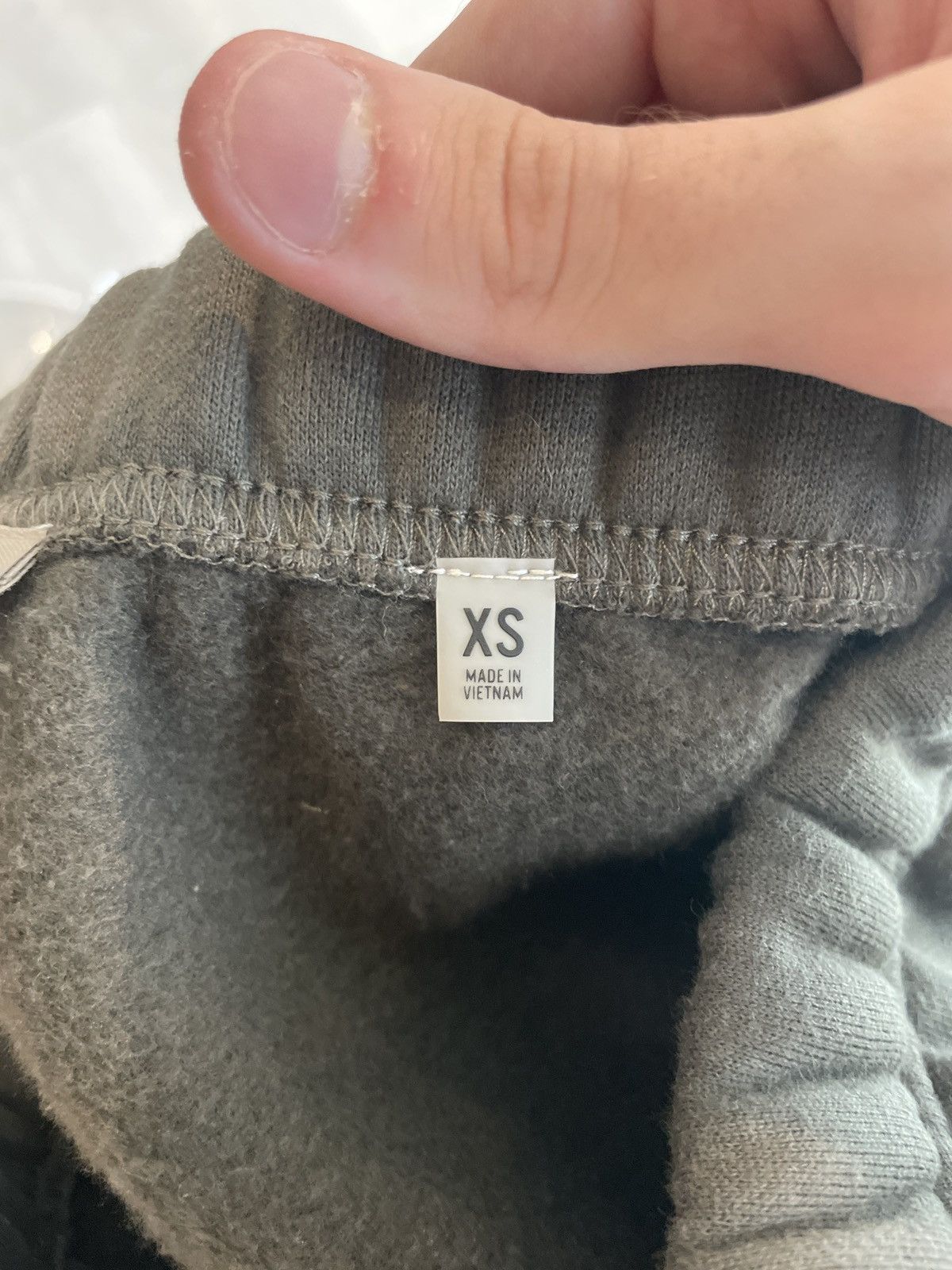 Essentials × Fear of God Fear of God Essentials Off Black Pants XS Size US 28 / EU 44 - 4 Thumbnail