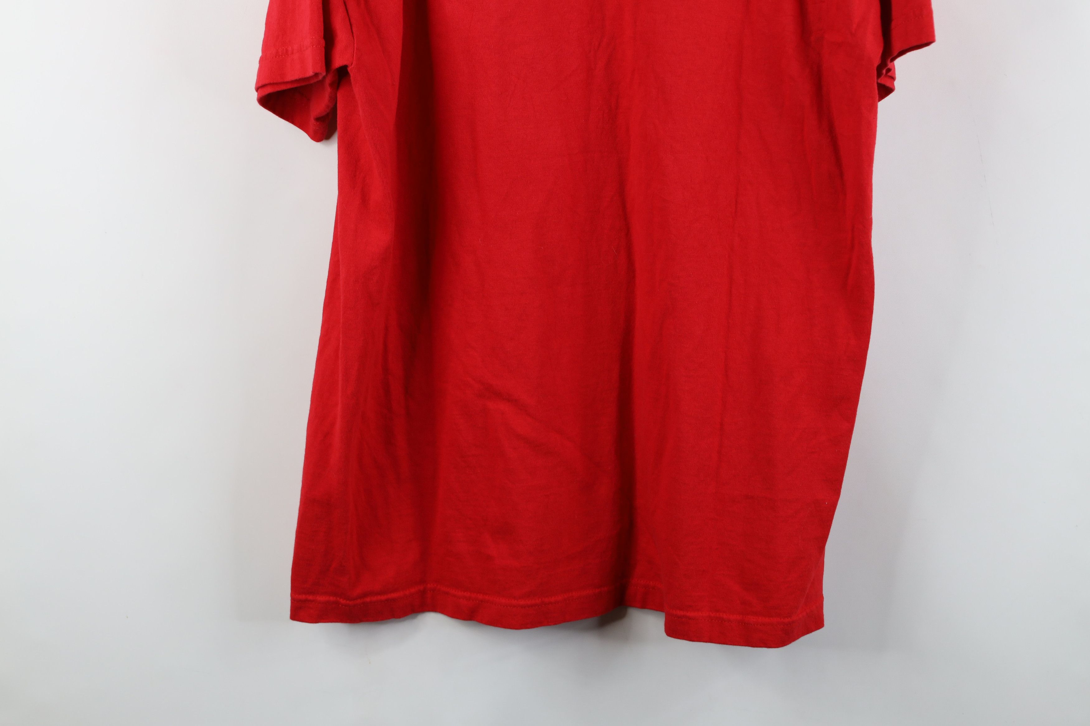 Nike Vintage Y2K Nike Travis Scott Center Swoosh T-Shirt Red Size US L / EU 52-54 / 3 - 13 Thumbnail