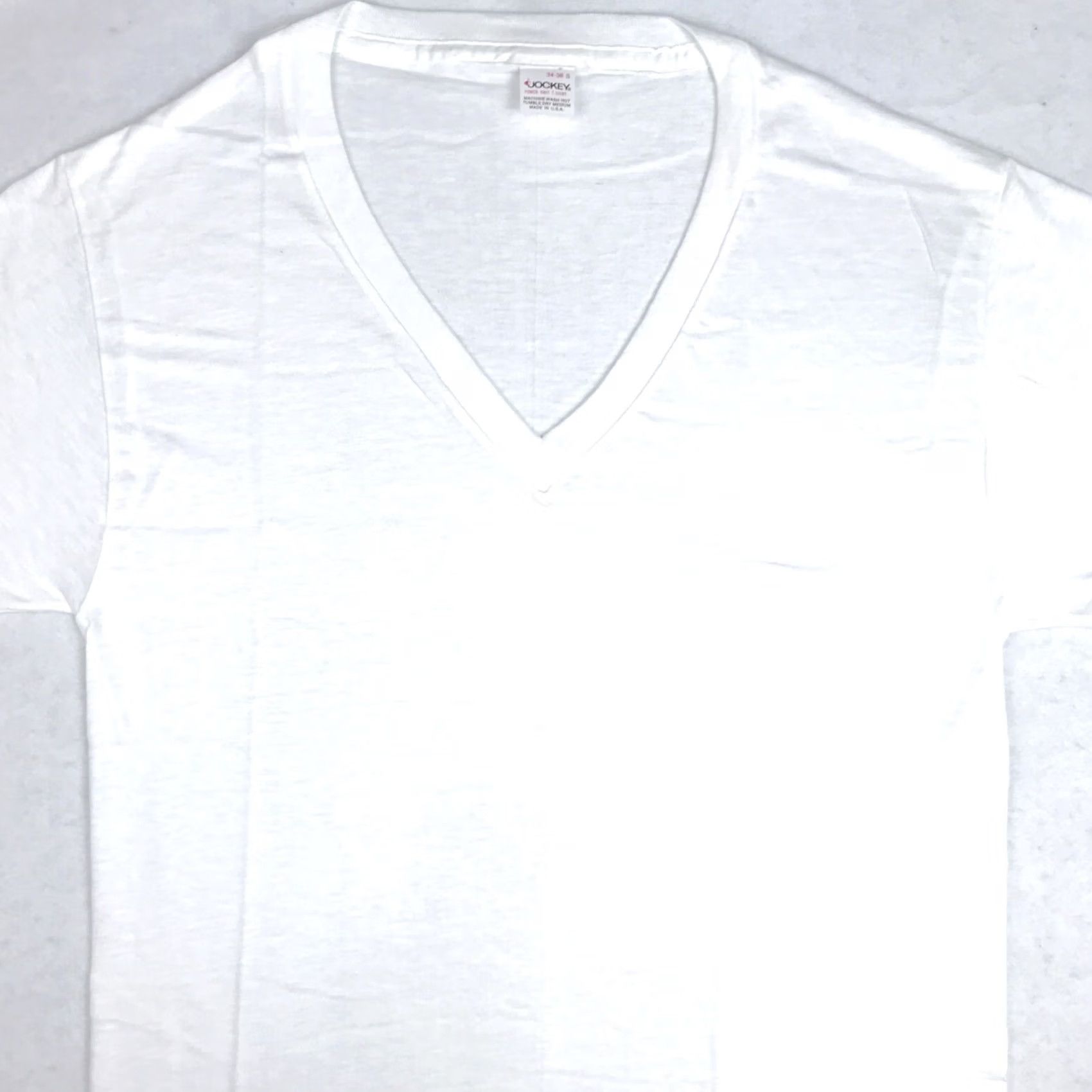 Jockey VINTAGE Jockey T-Shirt XS White Knit V-Neck Men 80s Thick Power Blank OO NOS 80s Mens Shirt XS White Knit V-Neck Jockey T-Shirt White 80s Mens Size US XS / EU 42 / 0 - 3 Thumbnail
