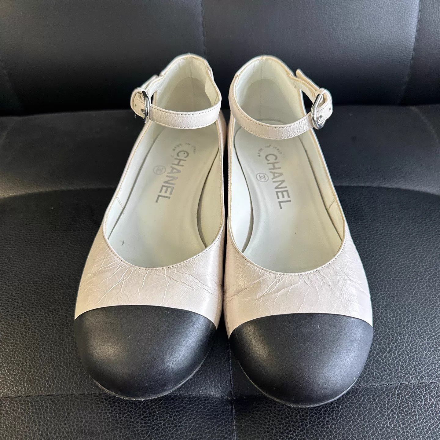 Chanel Chanel Mary Jane Flat Black/White EU35 95New Size US 4.5 / IT 34.5 - 2 Thumbnail