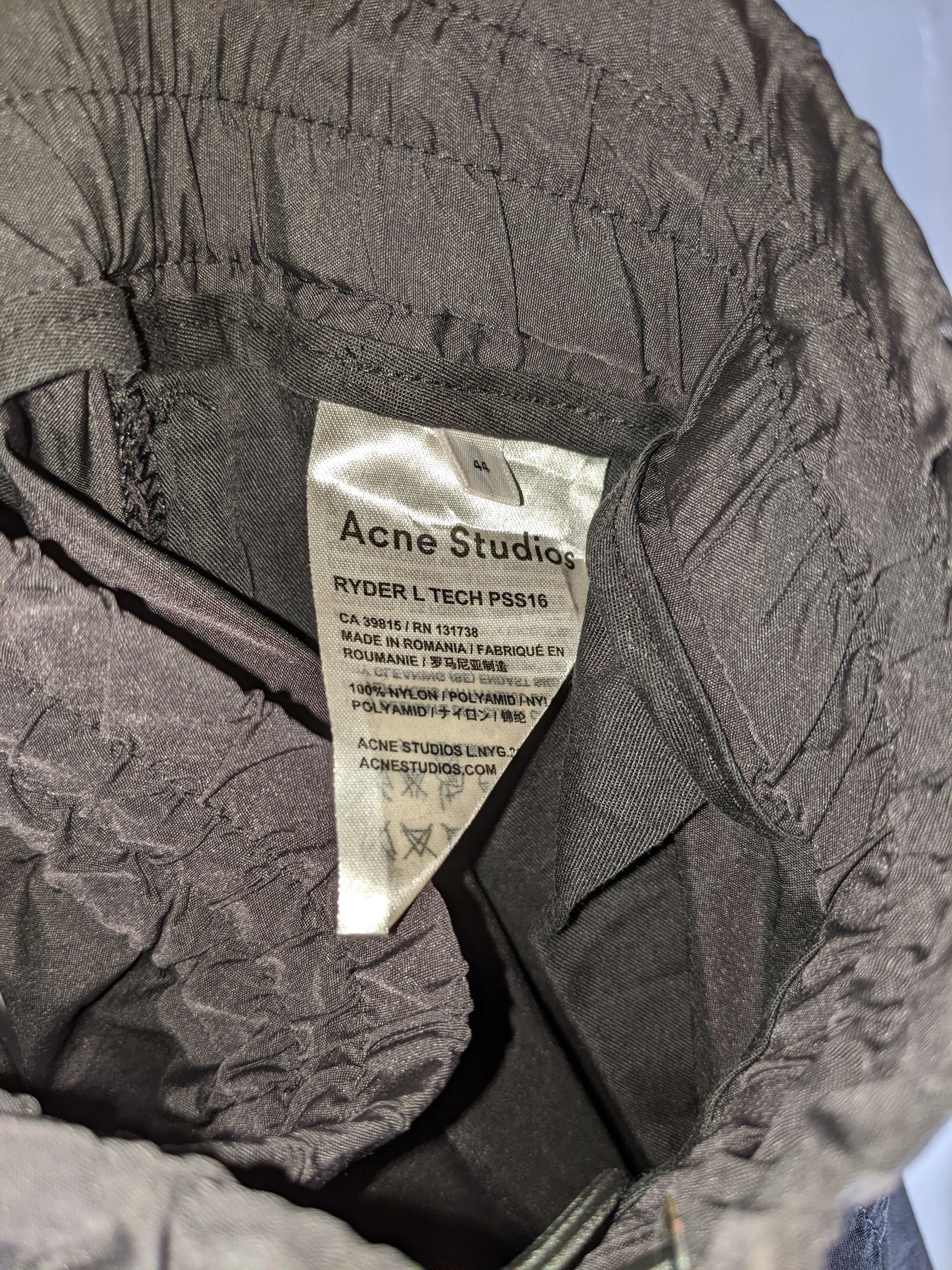 Acne Studios Acne Studios Ryder L Tech Nylon Pants Size US 28 / EU 44 - 5 Thumbnail