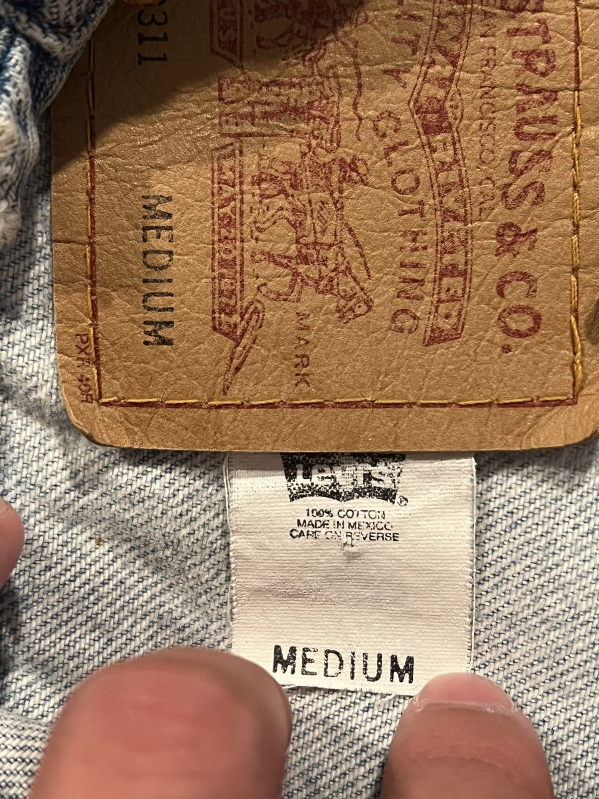 Levi's Vintage Levi’s Denim Vest Size US M / EU 48-50 / 2 - 5 Thumbnail