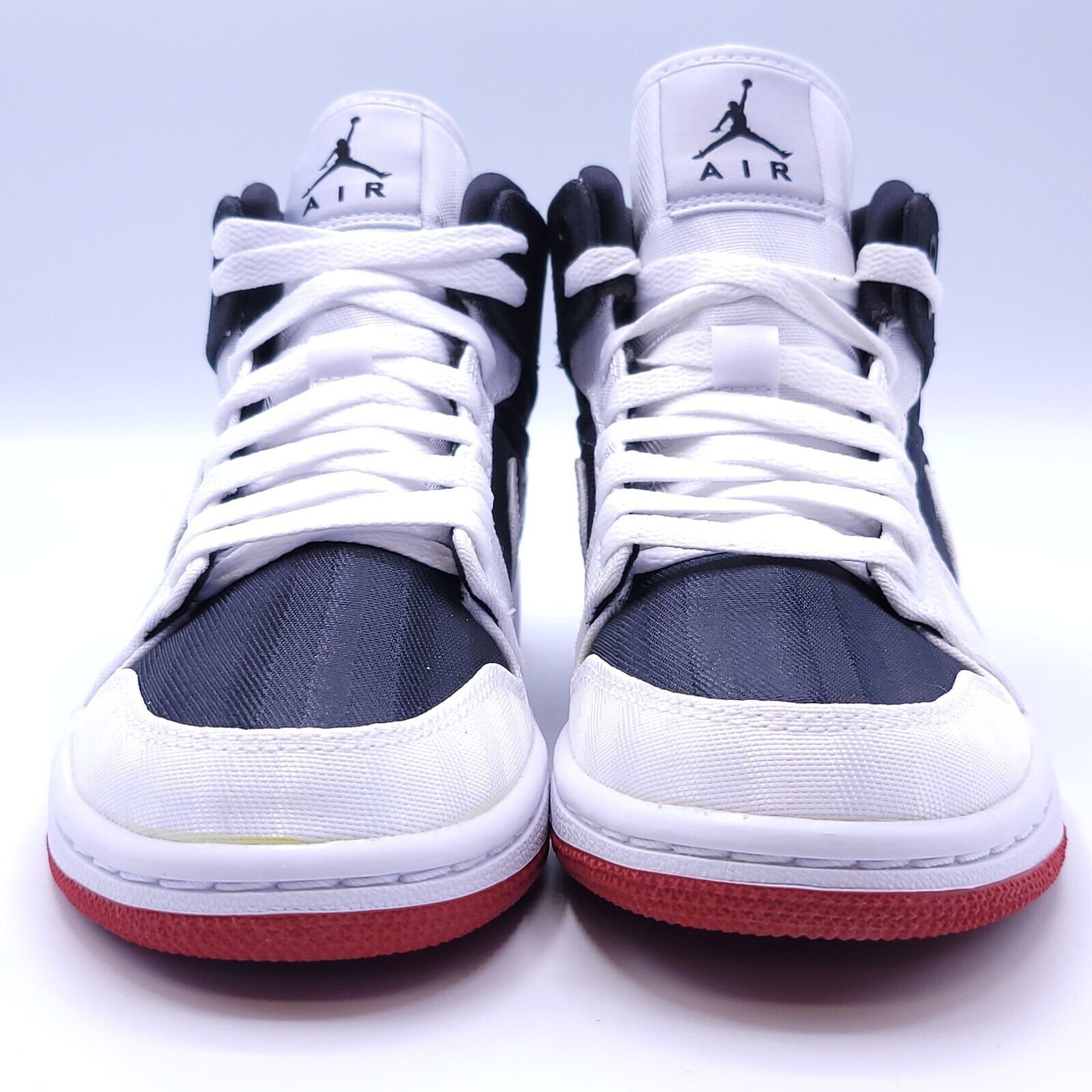 Nike Nike Air Jordan 1 Shoe Womens Size 5 DD9338-016 White Black Size US 5 / IT 35 - 2 Thumbnail