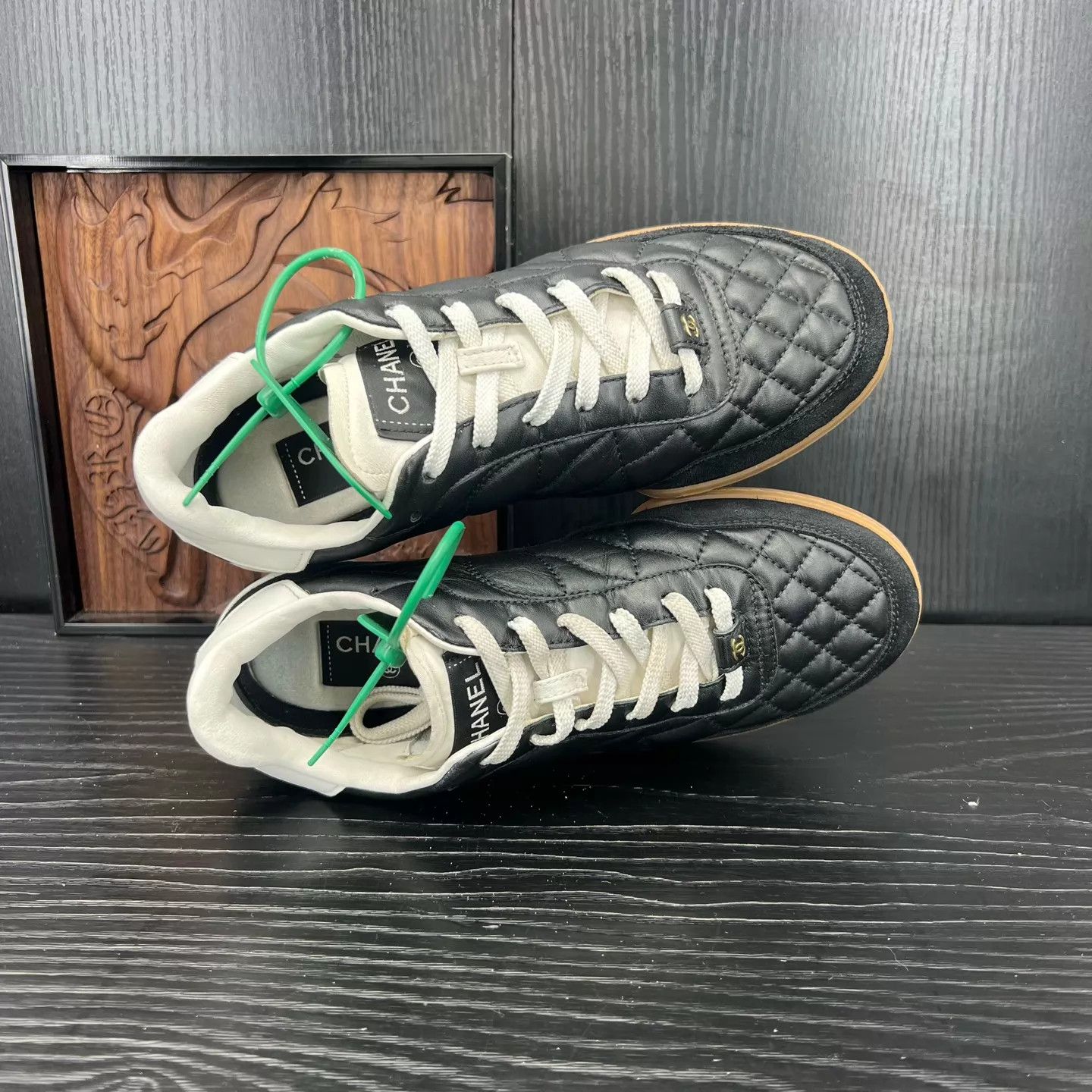 Chanel Chanel 23K Black 37 Like New Size US 6.5 / IT 36.5 - 7 Thumbnail