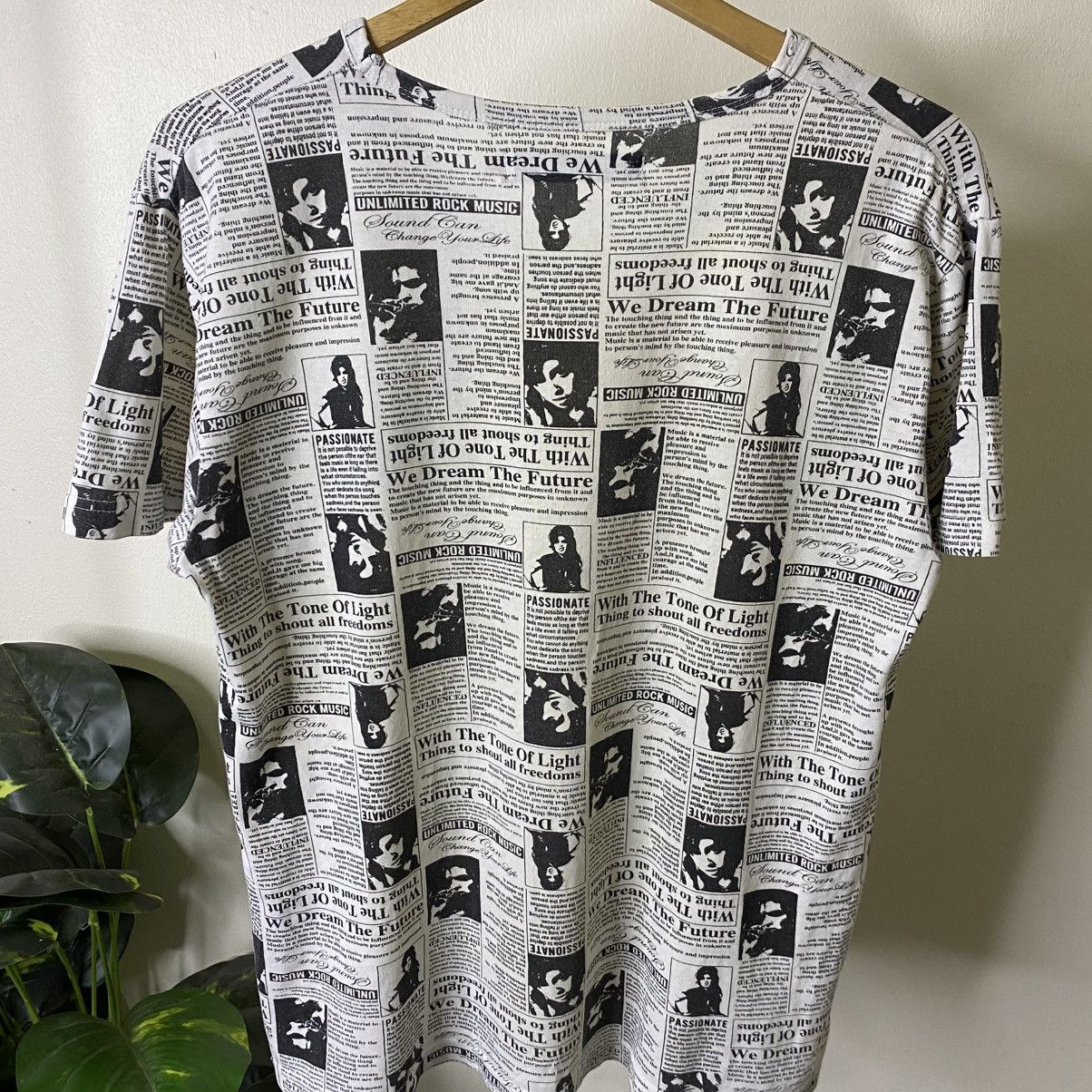 Hysteric Glamour Euroyal Hysterics Glamour Ifsixwasnine AllOverPrint T Shirt Size US L / EU 52-54 / 3 - 8 Thumbnail