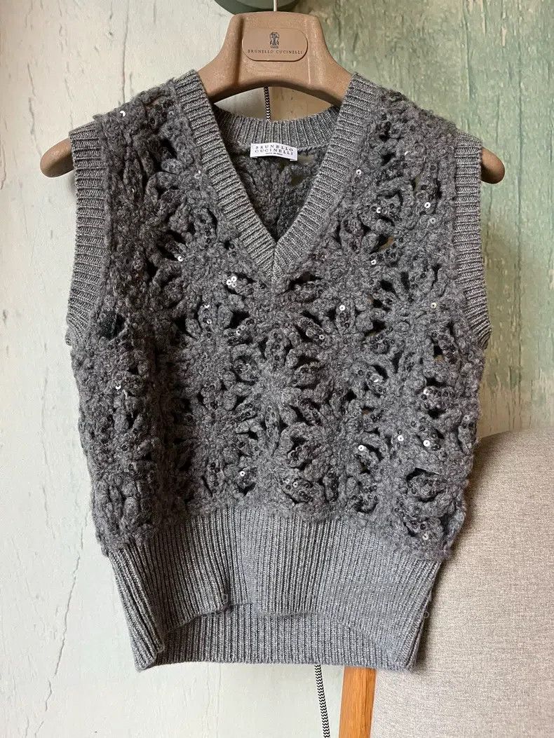Brunello Cucinelli Brunello Cucinelli Opera sea flower sequined openwork vest Size S / US 4 / IT 40 - 6 Thumbnail