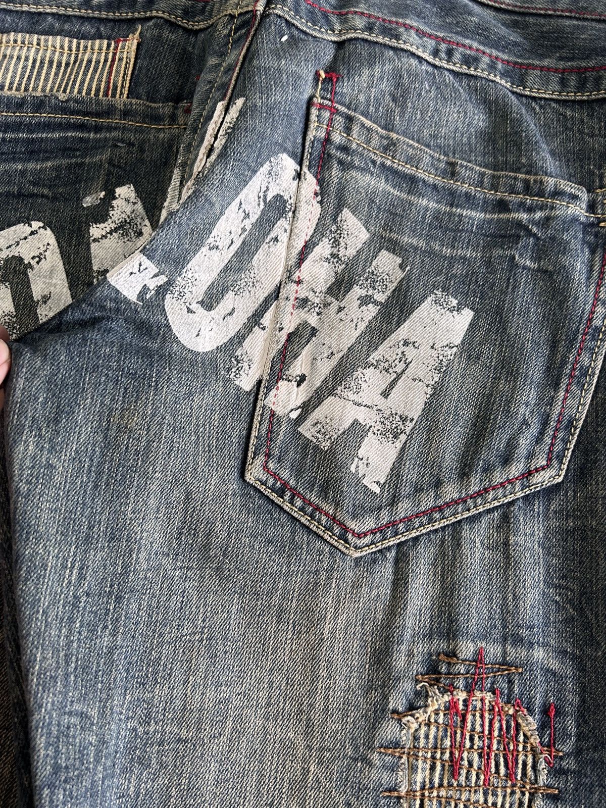 Japanese Brand × Vintage Vintage PIKO SURF "Aloha" Distressed Regular Fit Jeans Size US 31 - 10 Thumbnail