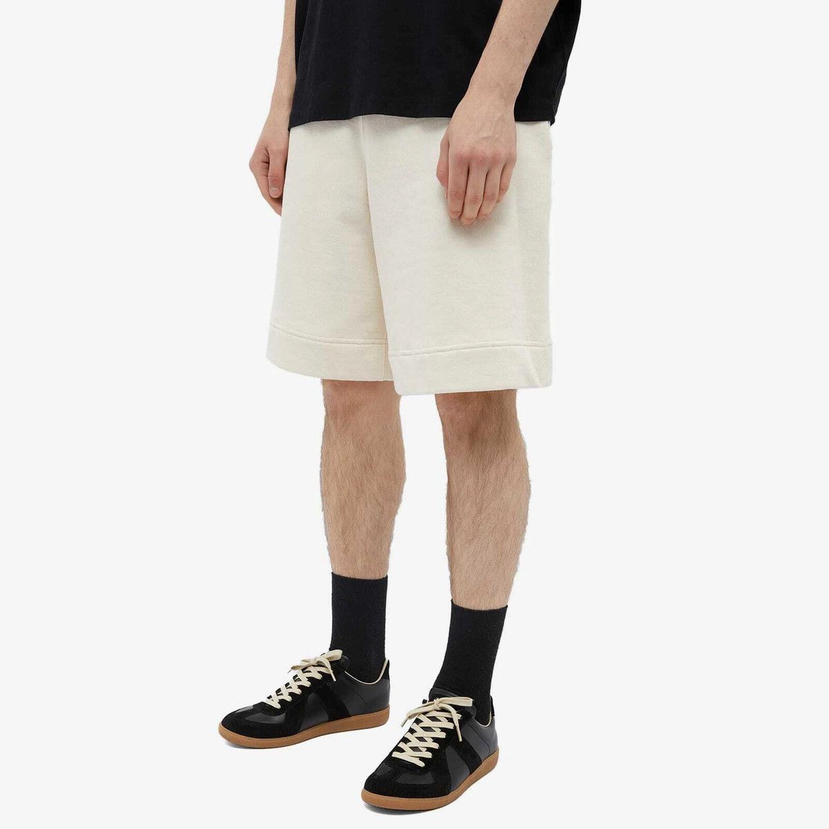 Jil Sander o1mt1gz0426 Short in Beige Size US 32 / EU 48 - 2 Thumbnail
