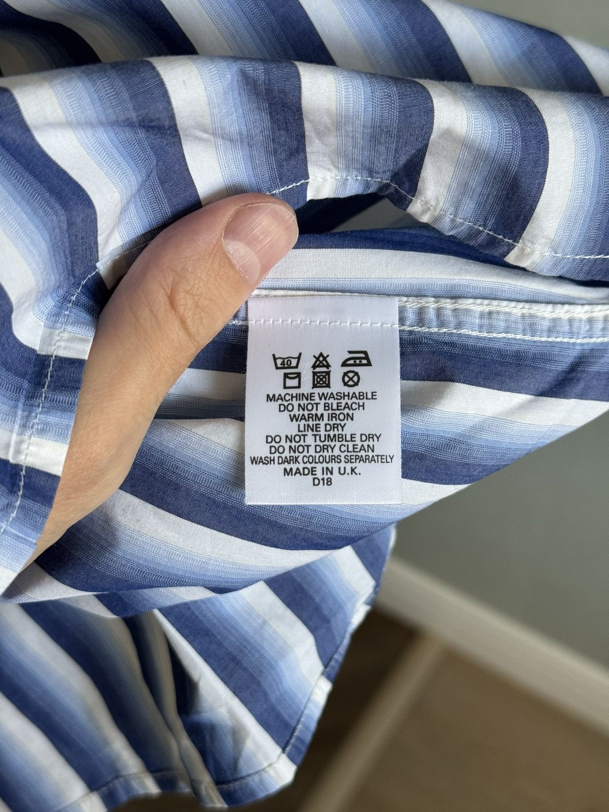 Burberry Burberry made in UK stripped shirt Size US XL / EU 56 / 4 - 7 Thumbnail