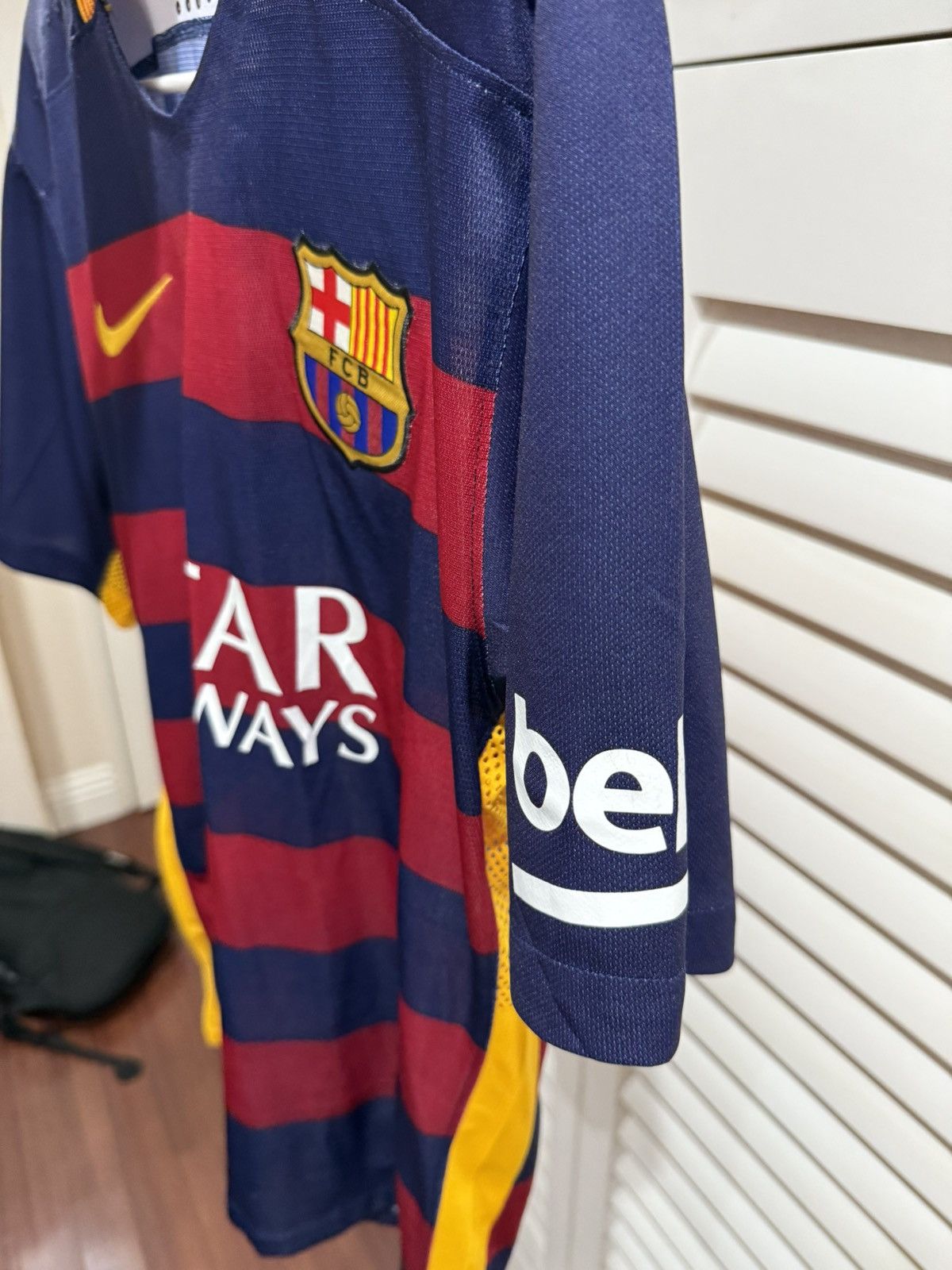 Custo Barcelona Lionel Messi Barcelona Jersey Size US L / EU 52-54 / 3 - 5 Thumbnail