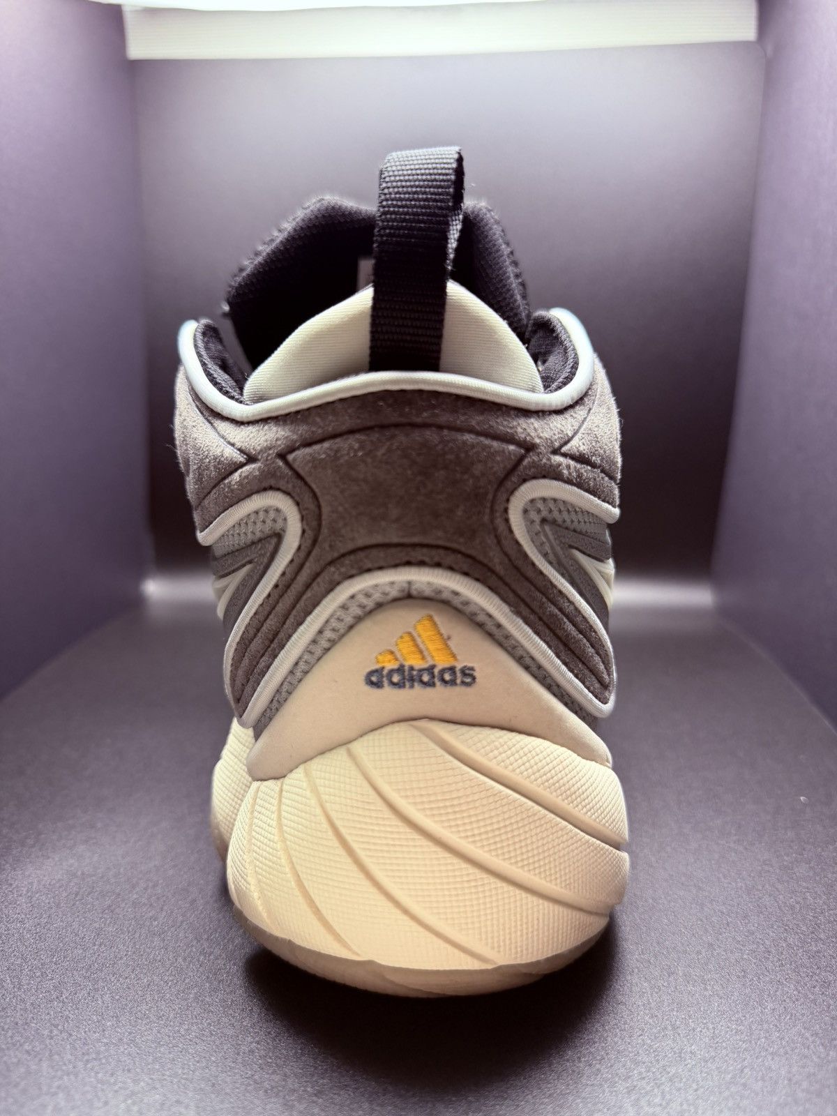 Adidas Adidas x Packer “Intimidation” Size US 10 / EU 43 - 3 Thumbnail