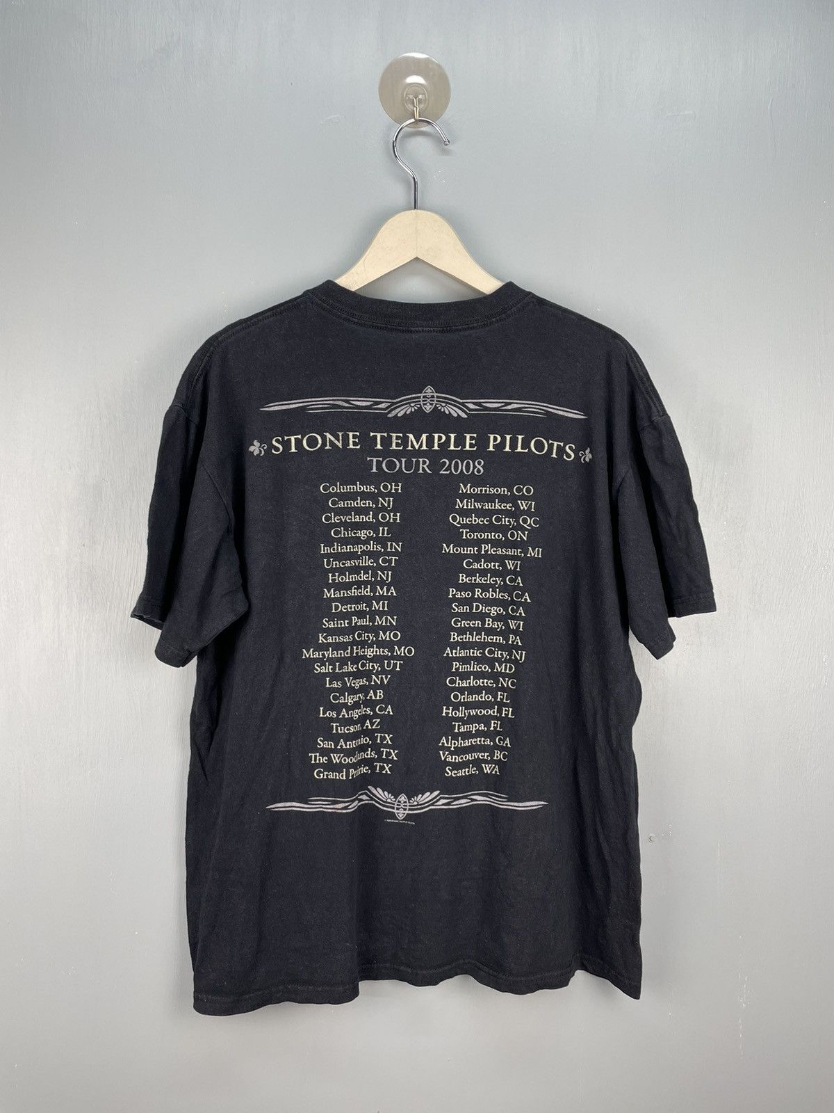 Band Tees Vintage Y2K Stone Temple Pilots rock band tour t shirt Size US L / EU 52-54 / 3 - 2 Thumbnail