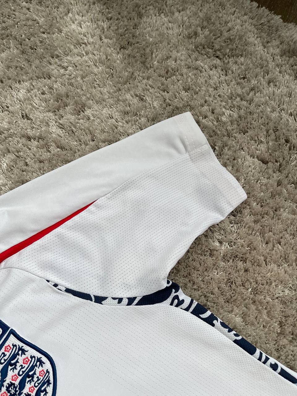 Umbro × Vintage ENGLAND 2007 2009 HOME SHIRT JERSEY UMBRO LENNON Size US M / EU 48-50 / 2 - 7 Thumbnail