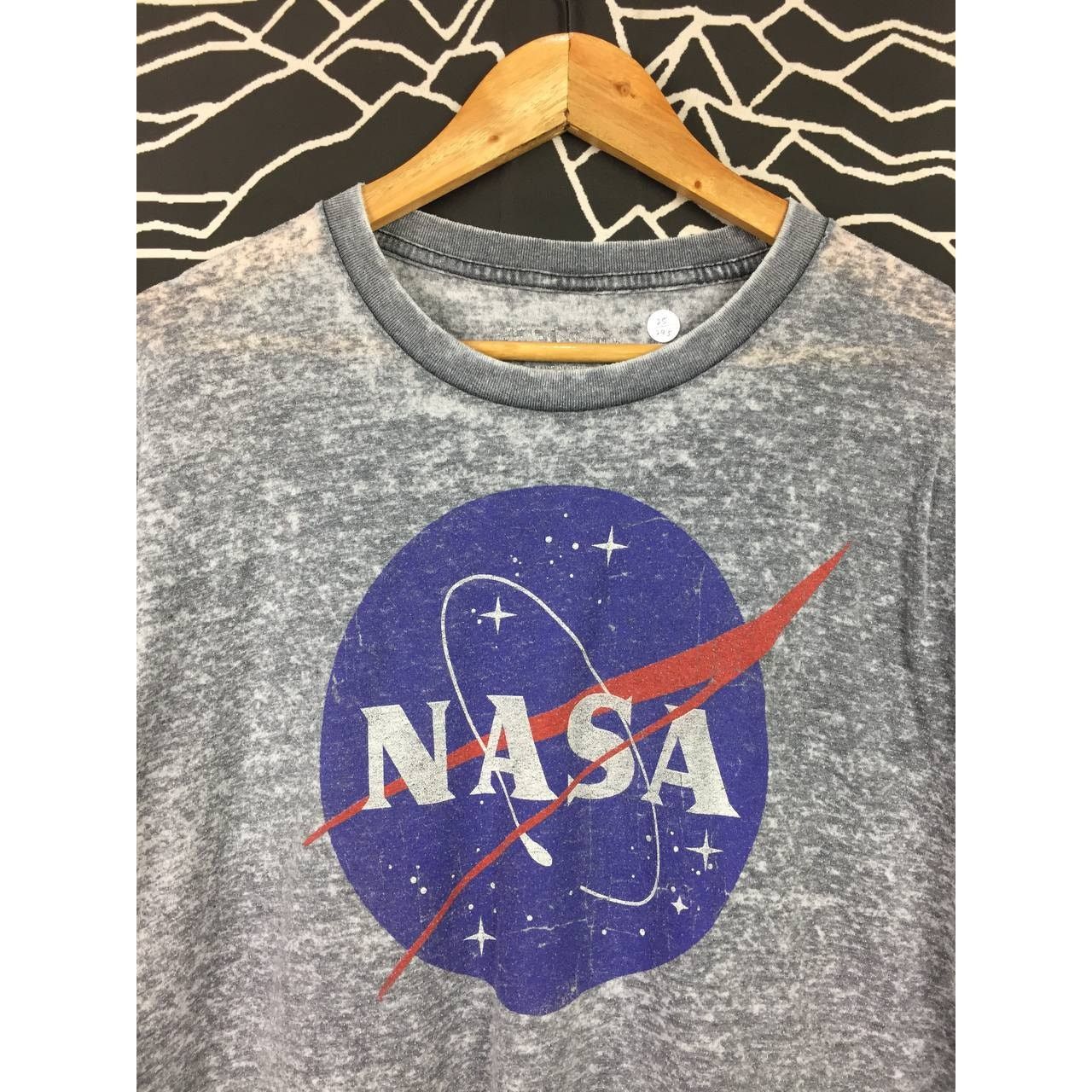 Arts & Science × NASA × Vintage Fifth Sun NASA Logo Thin Cotton Blend Spacewear Tee Size US L / EU 52-54 / 3 - 3 Thumbnail
