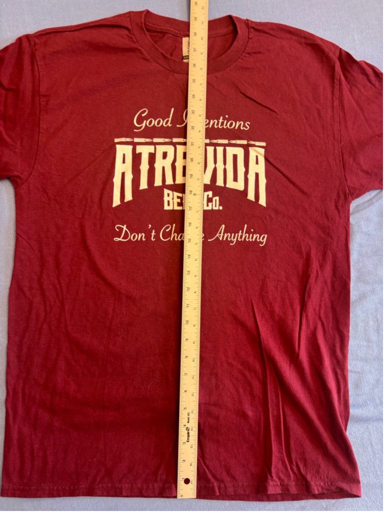 Gildan Men's Gildan T-Shirt Size L Maroon Atrevida Beer Co. Size US L / EU 52-54 / 3 - 4 Thumbnail