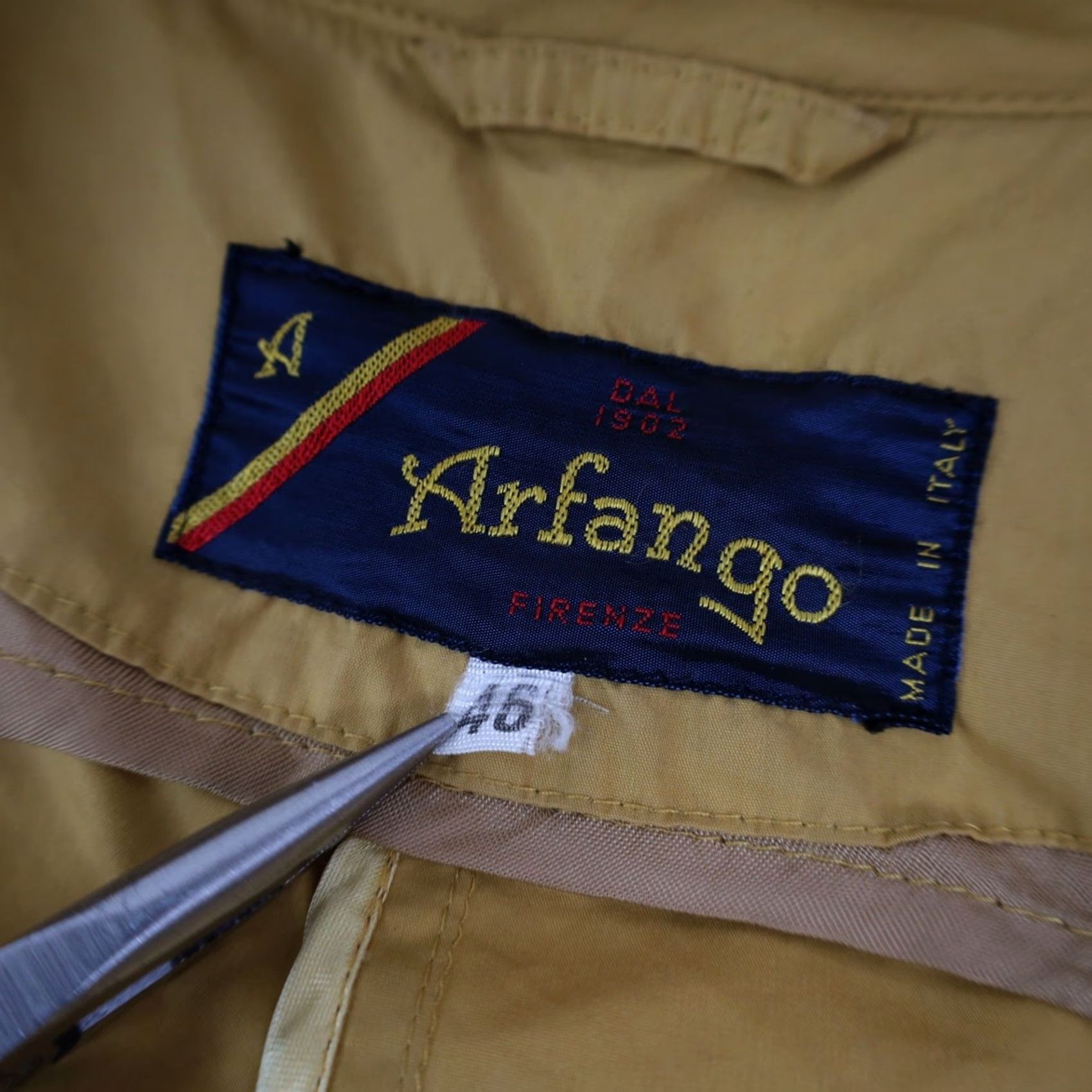 Vintage VINTAGE Arfango Men XL Light weight Jacket Windbreaker Yellow Men's XL Light weight Jacket Size US XL / EU 56 / 4 - 7 Thumbnail