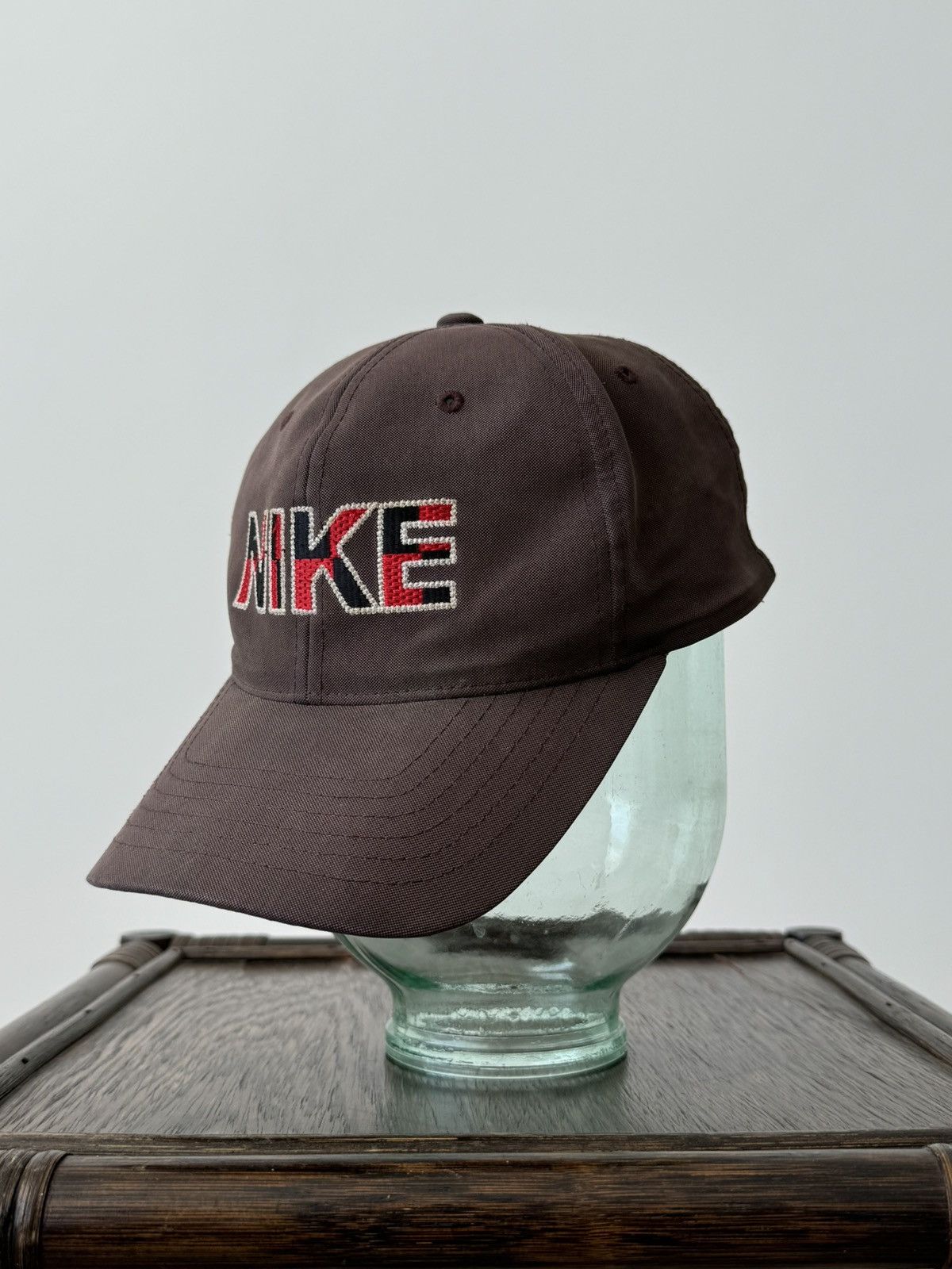 Nike × Vintage Vintage 90s Nike Big Logo Brown Cap Size ONE SIZE - 1 Thumbnail