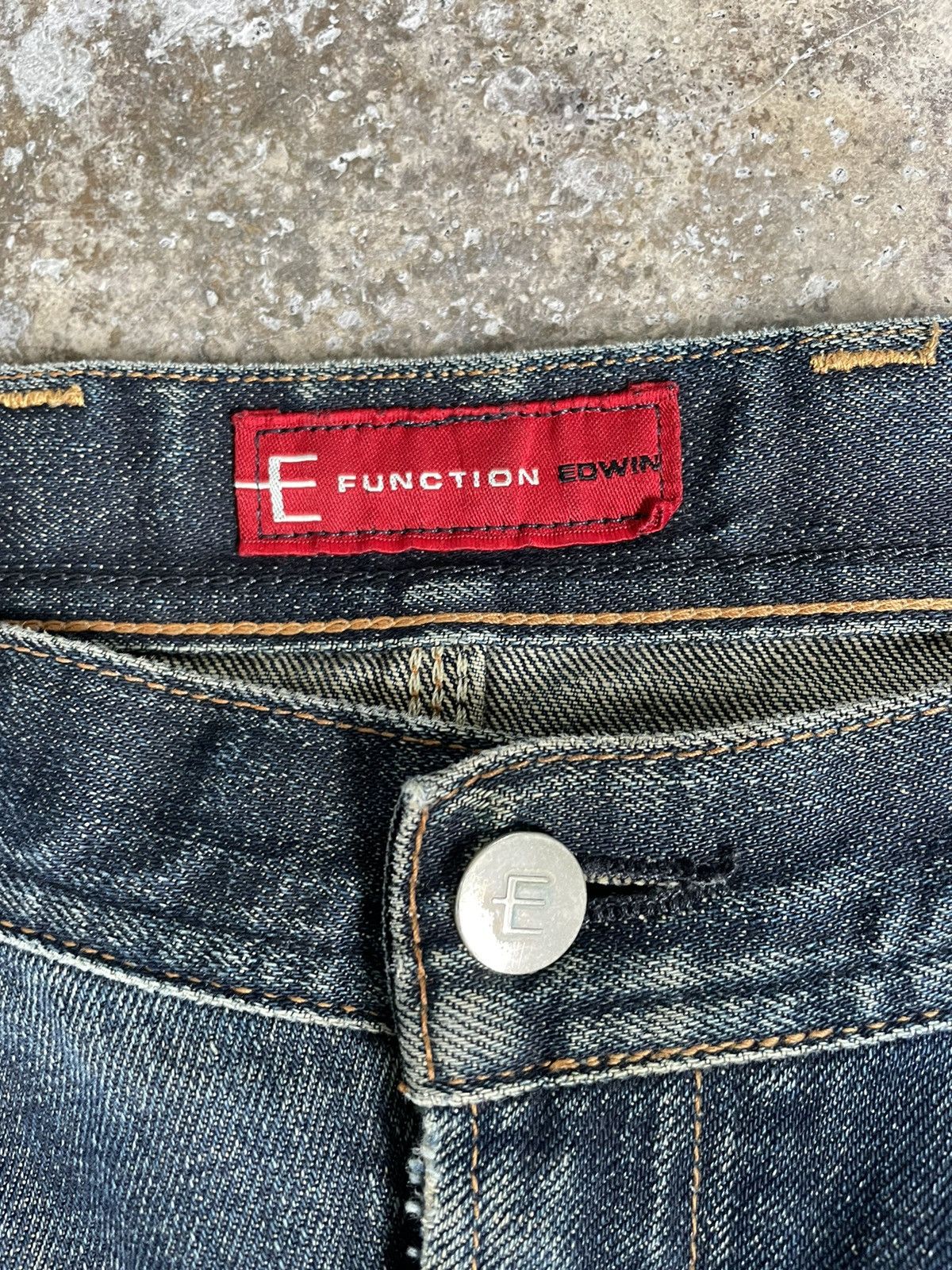 Edwin Vintage Edwin E Function Curved Leg Faded Distressed Pants Size US 33 - 8 Thumbnail